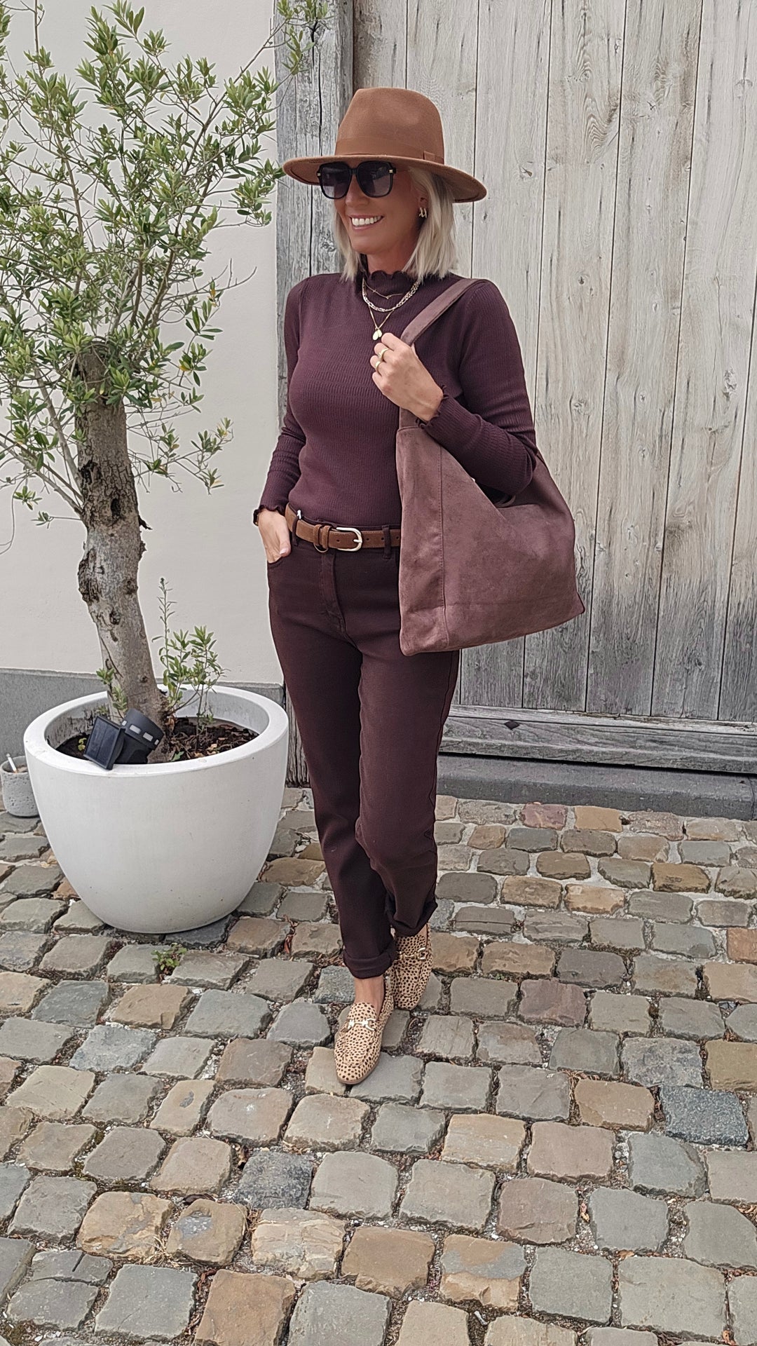 ADÈLE mom jeans chocolat