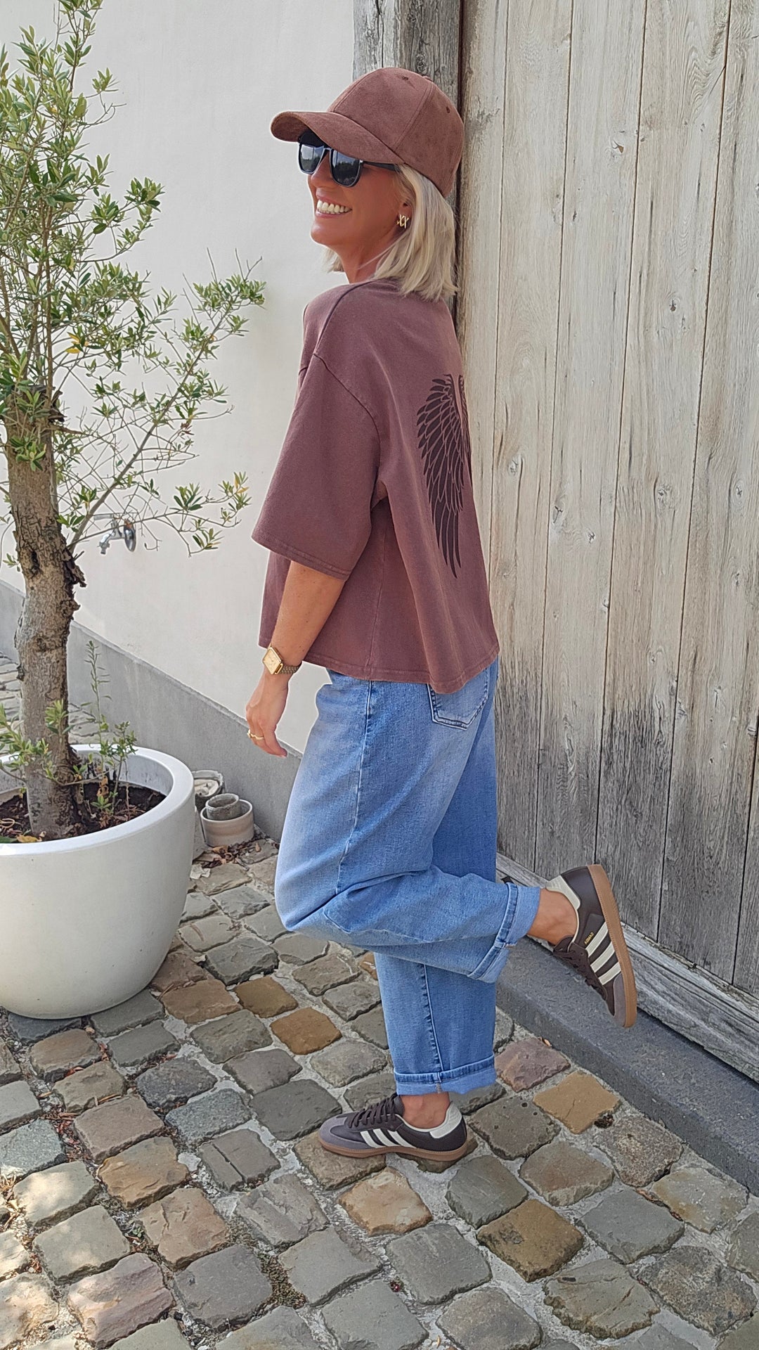 VICTORIA wings tee washed chocolat