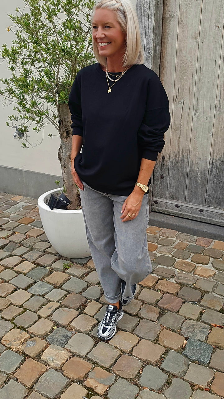 AVERY sweat black