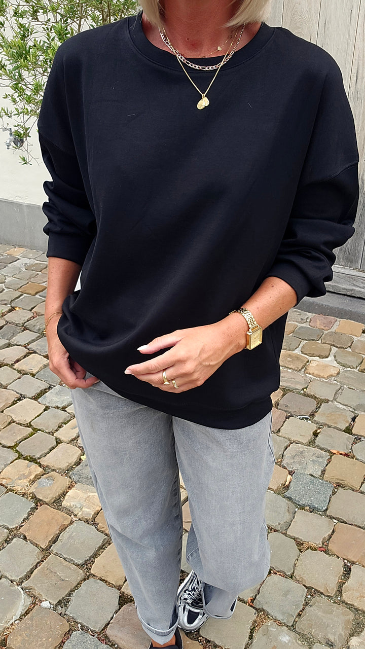 AVERY sweat black