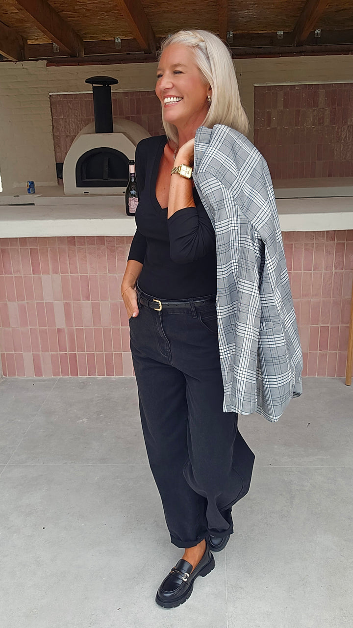 ÉLISE v-neck longsleeve black