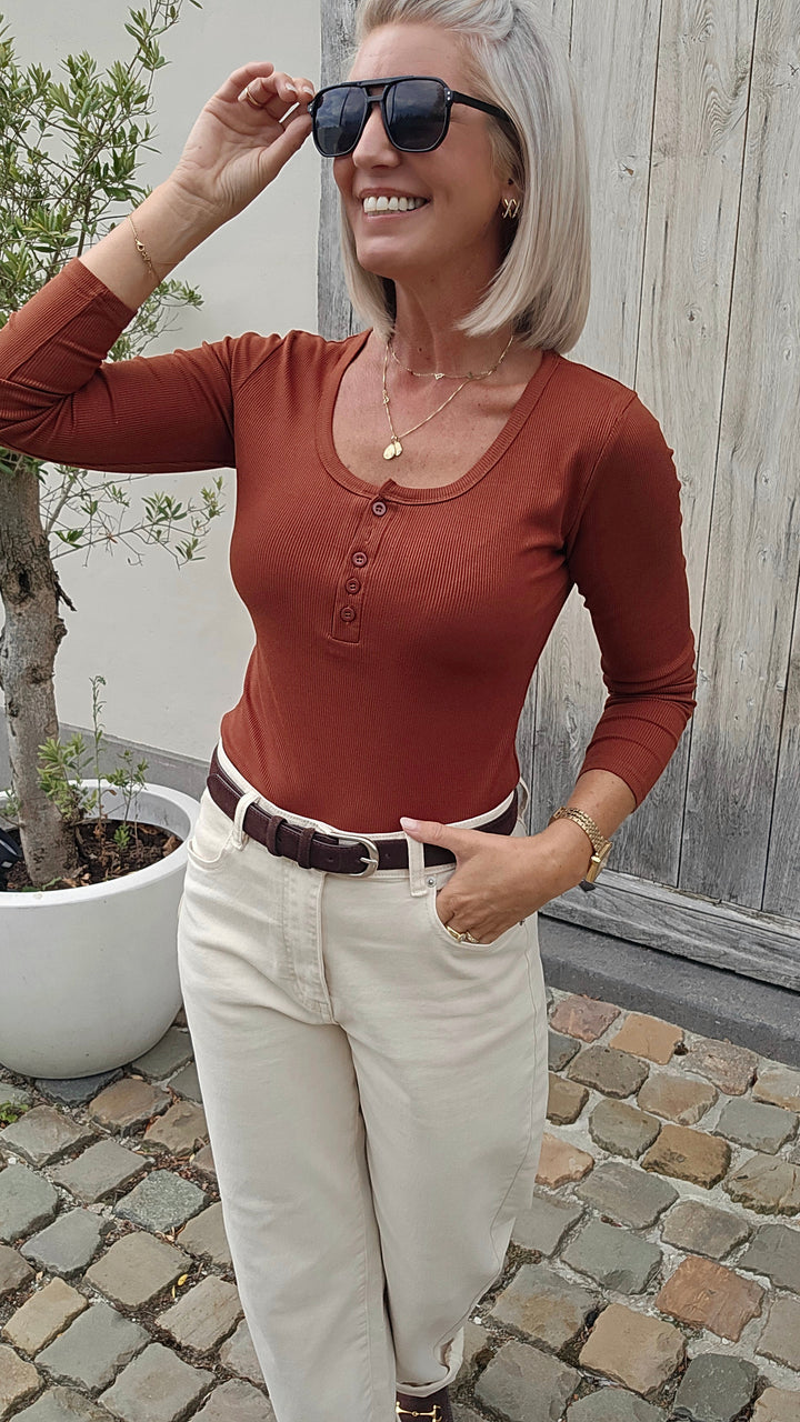 ÉLISE henley longsleeve camel