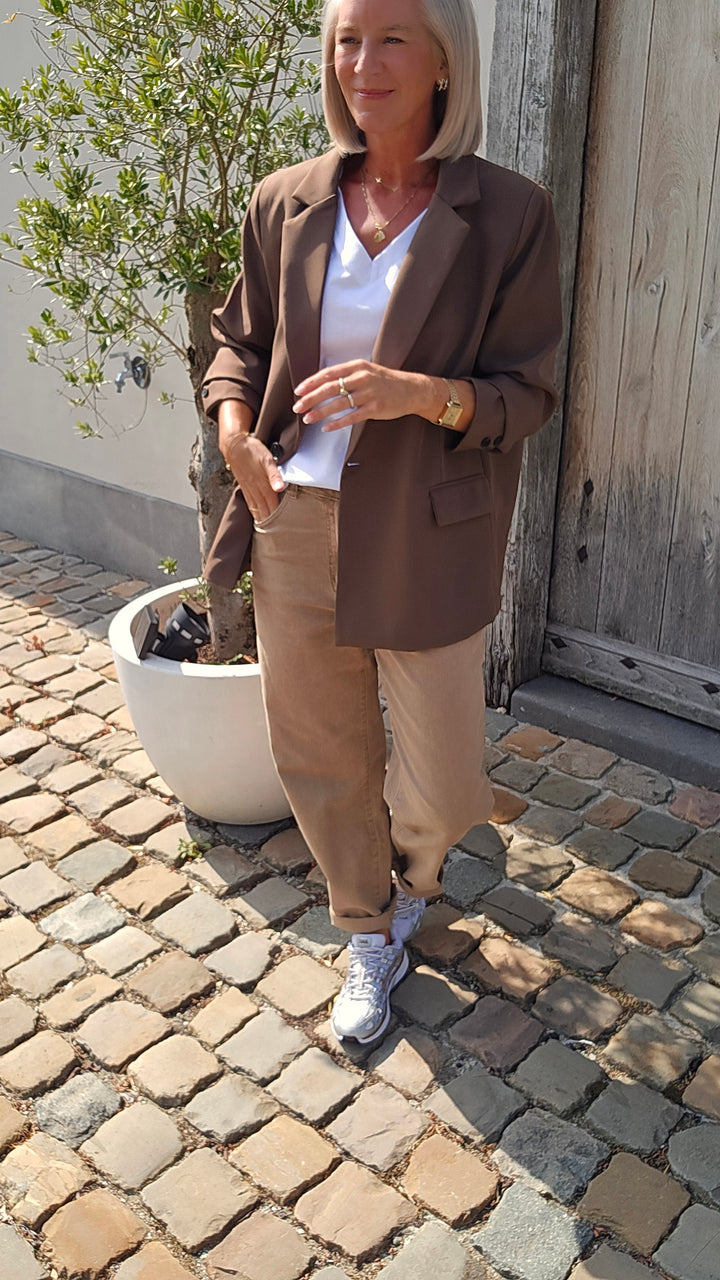 BOBBI mom jeans taupe