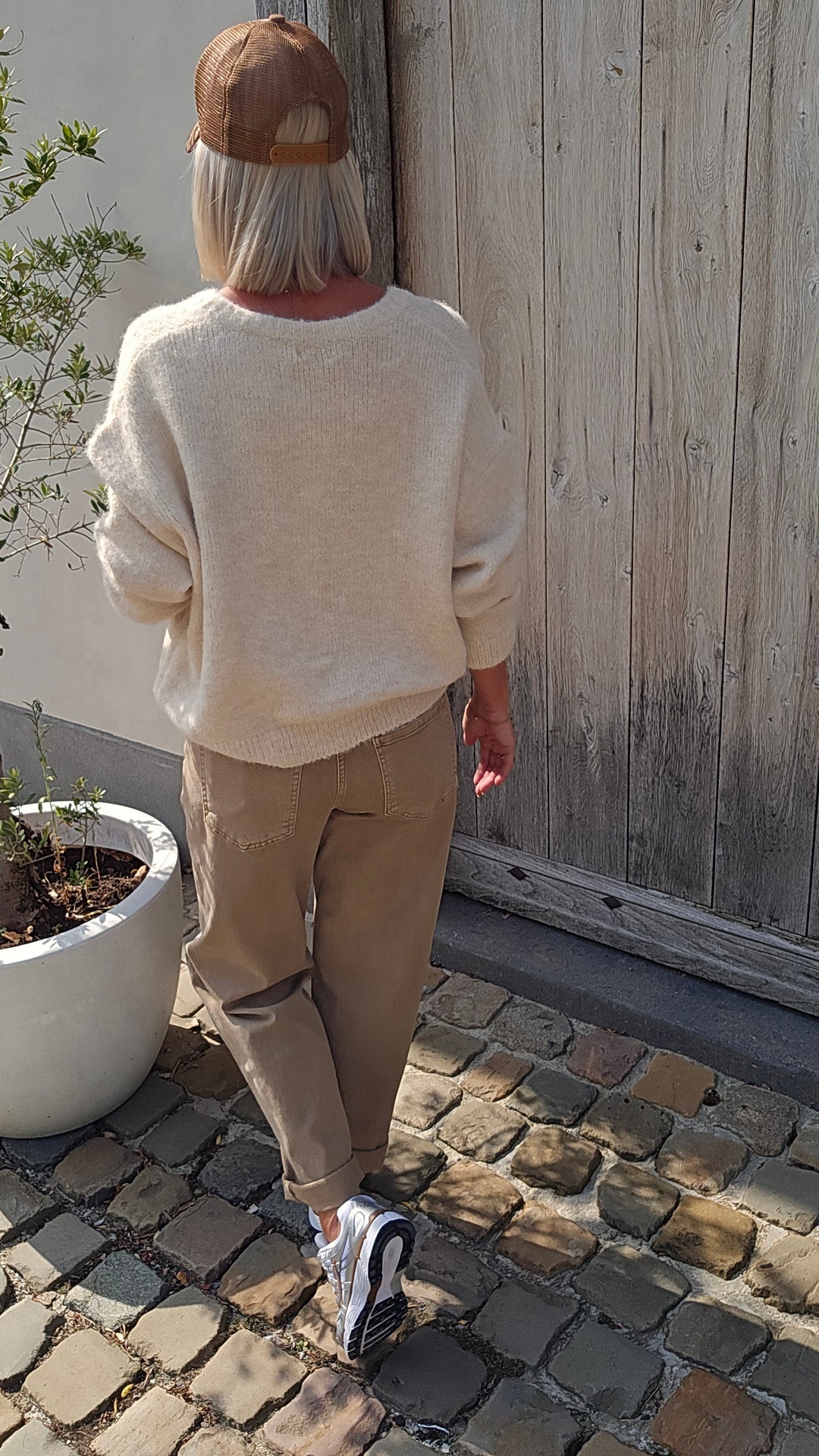 BOBBI mom jeans taupe