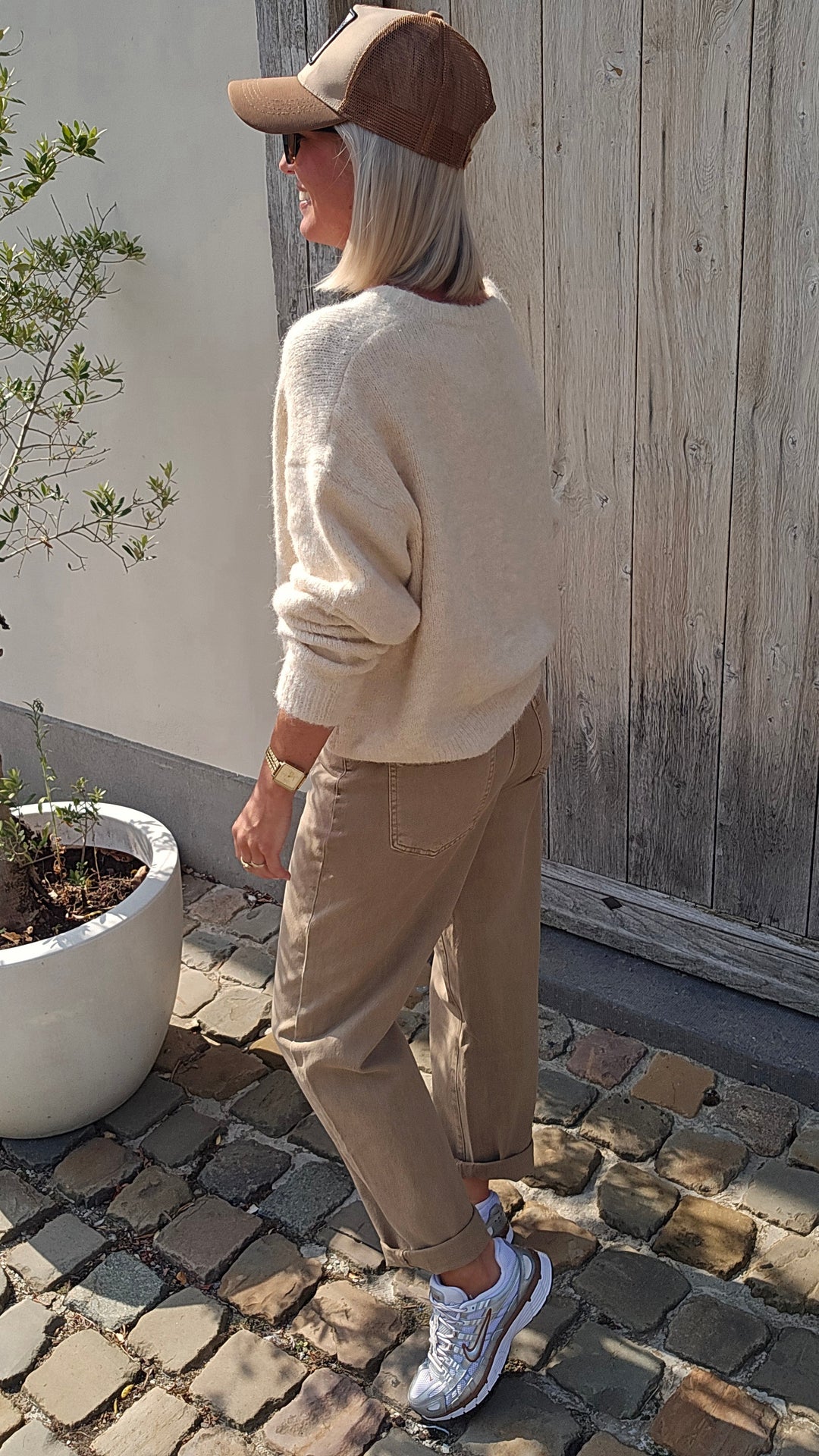 BOBBI mom jeans taupe