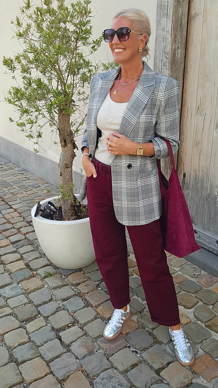 BOBBI mom jeans burgundy