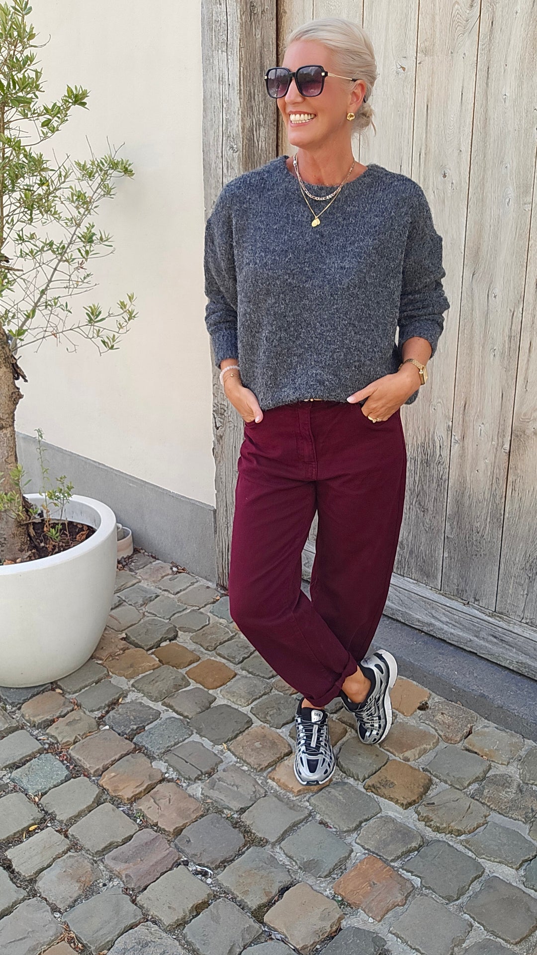BOBBI mom jeans burgundy