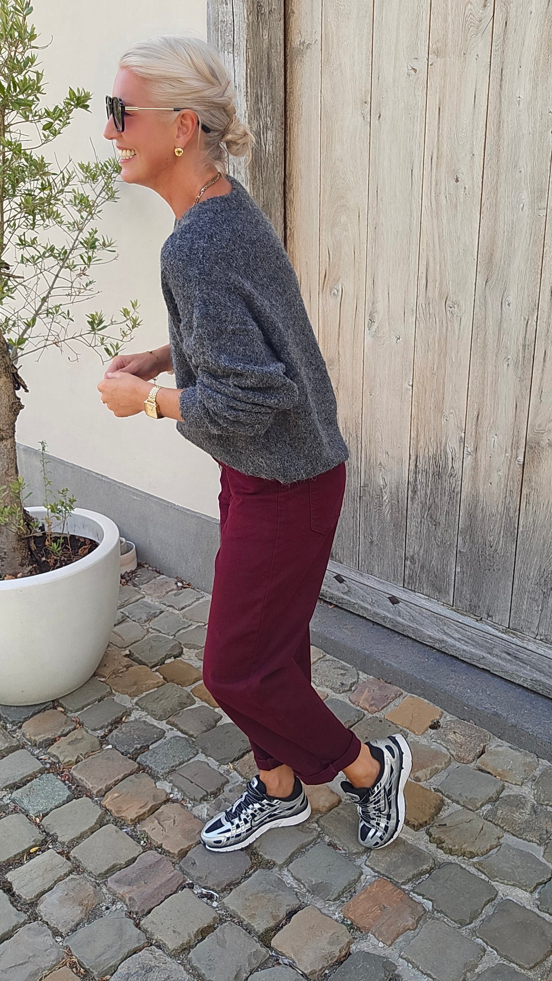 BOBBI mom jeans burgundy