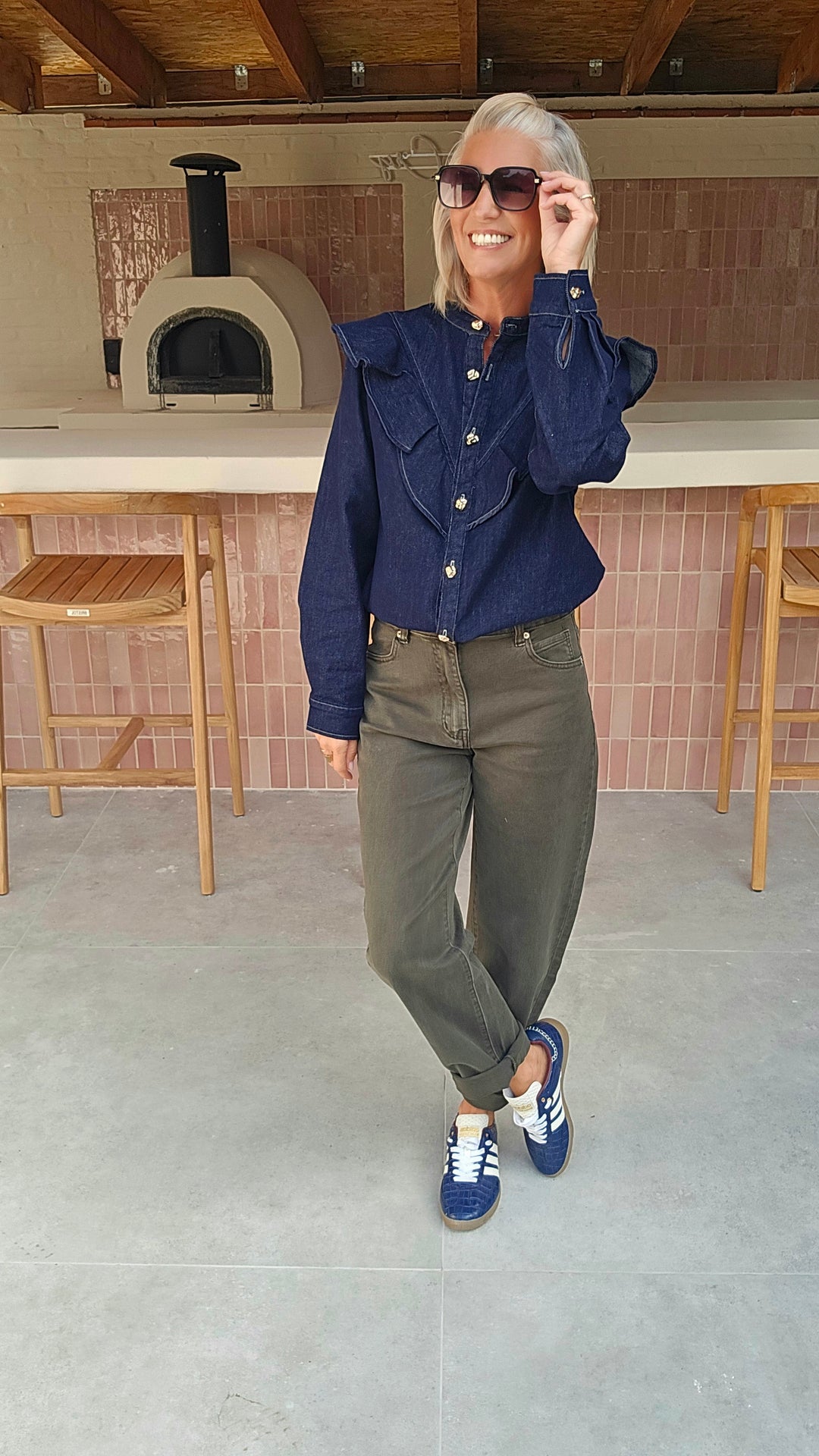 BOBBI mom jeans khaki