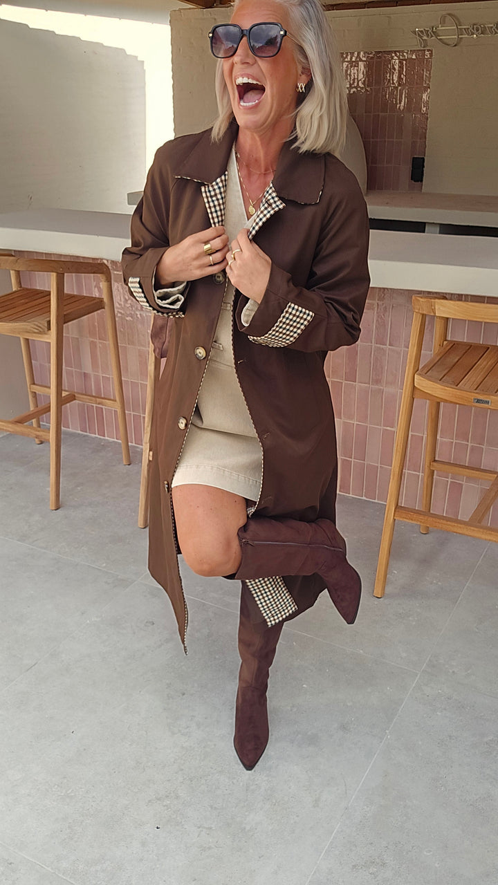 LIZ trench coat