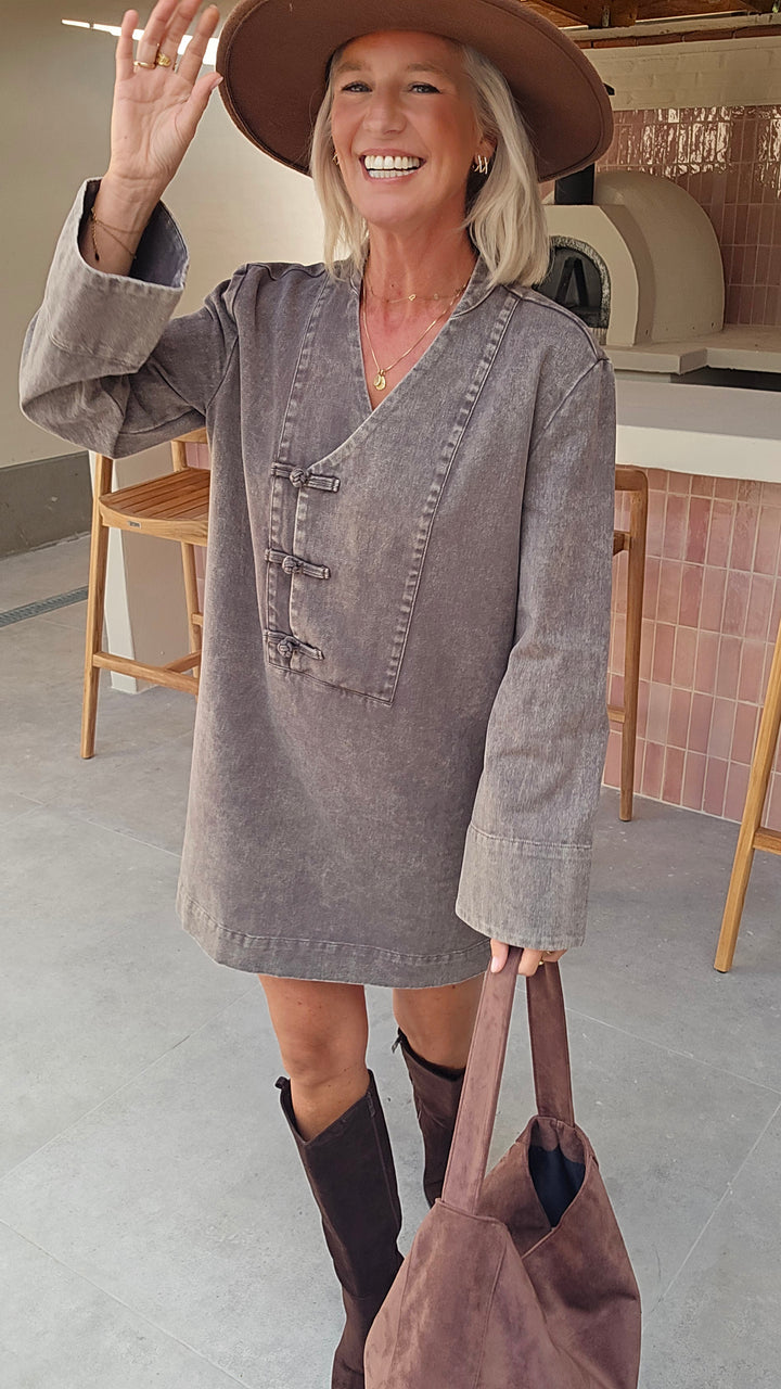 TESS denim dress washed chocolat