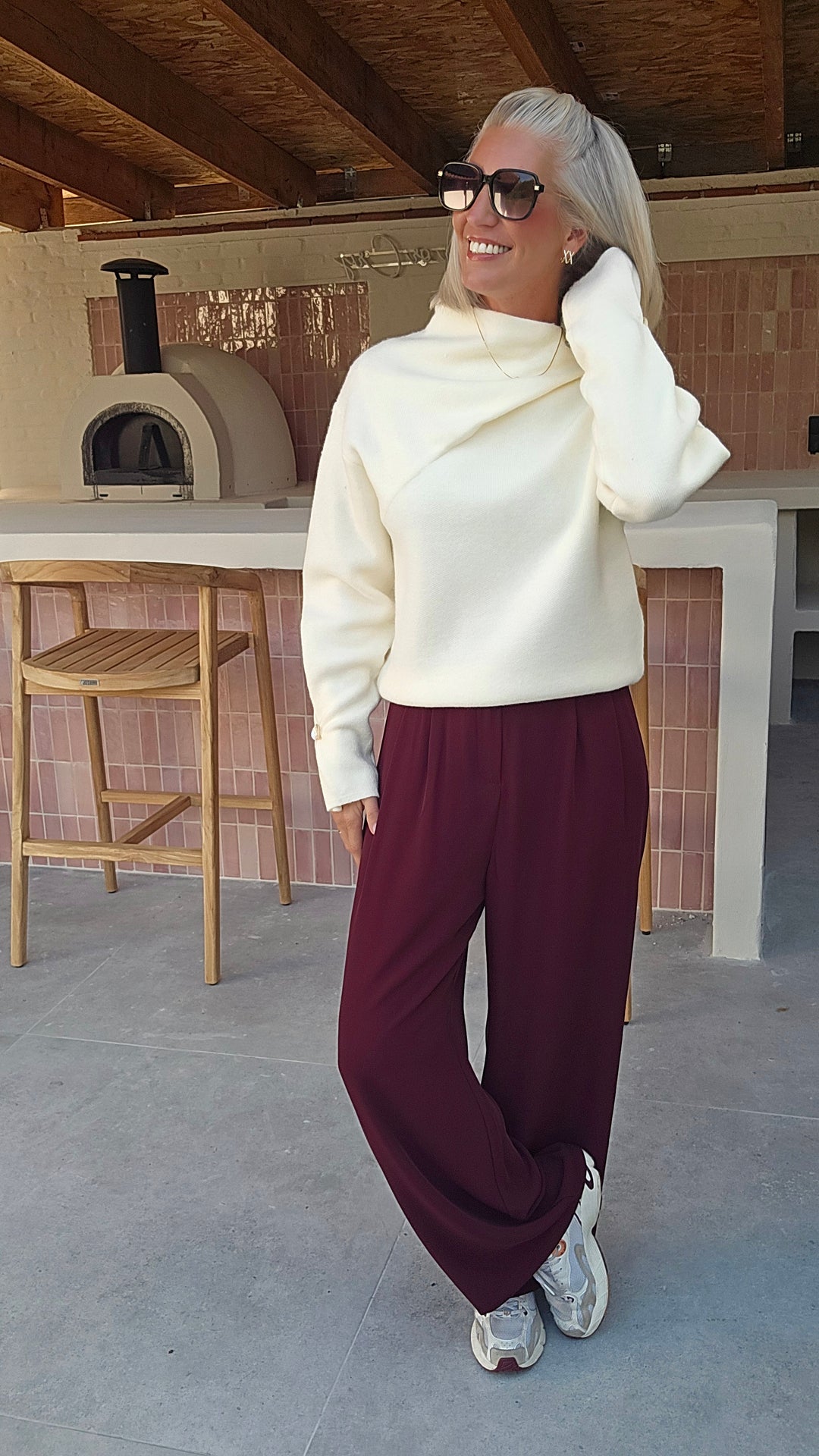 BIA loose trousers burgundy
