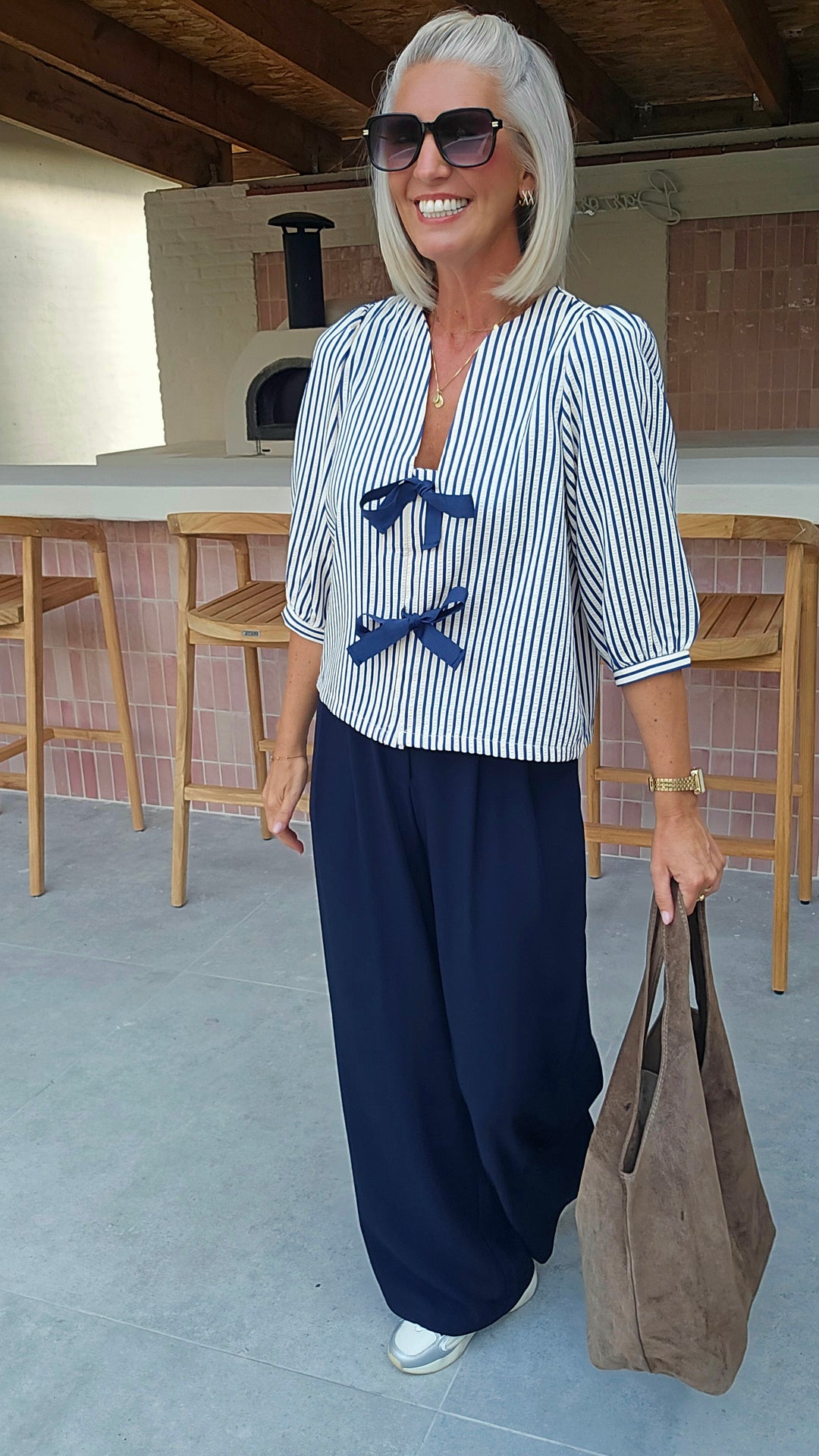 BIA loose trousers navy