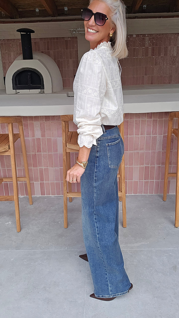 ONORA embroidered blouse ecru
