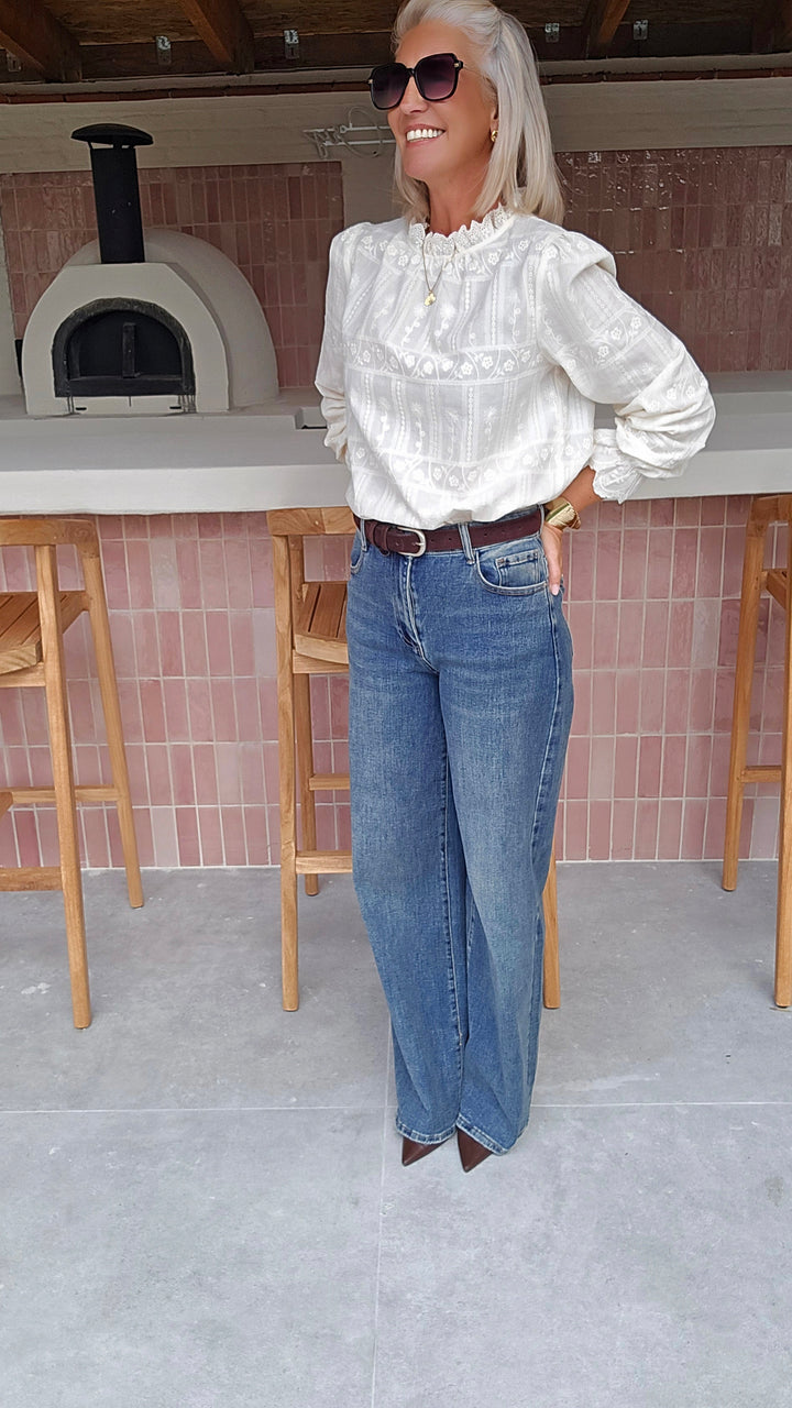 ONORA embroidered blouse ecru