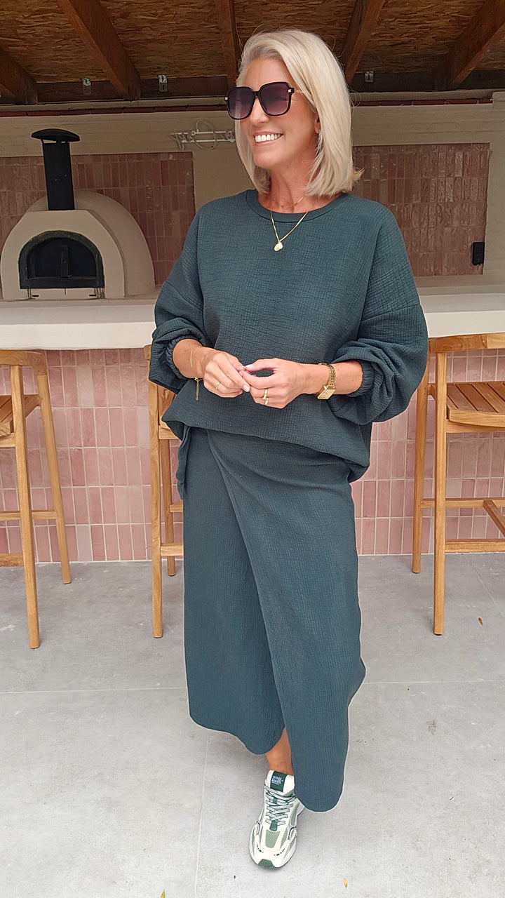 ZARA sweatshirt emerald green