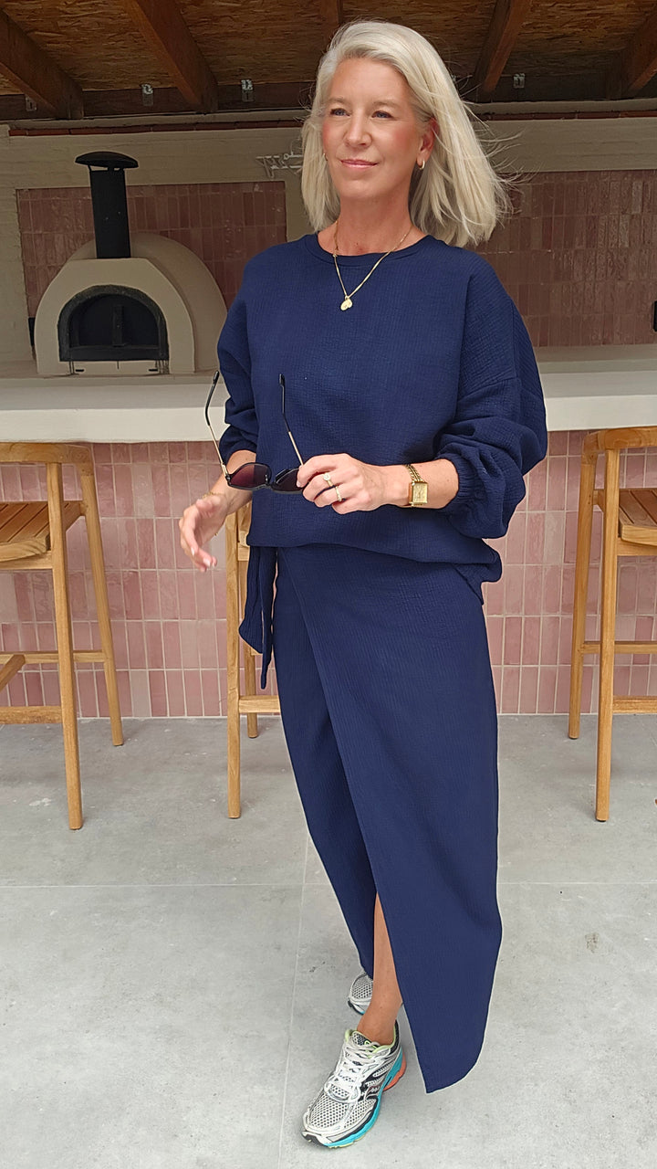 ZARA sweatshirt navy