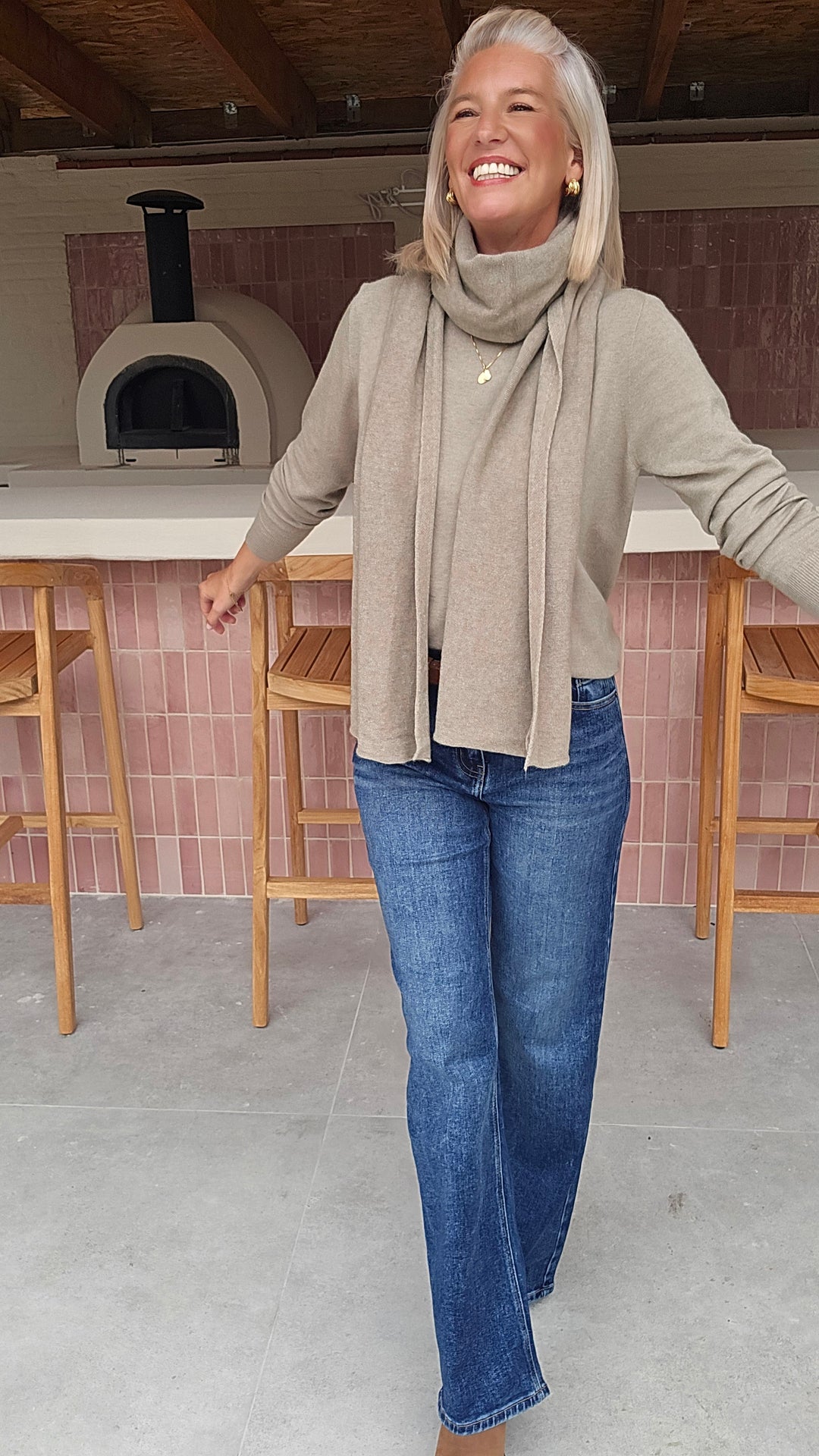 YVI scarf sage taupe