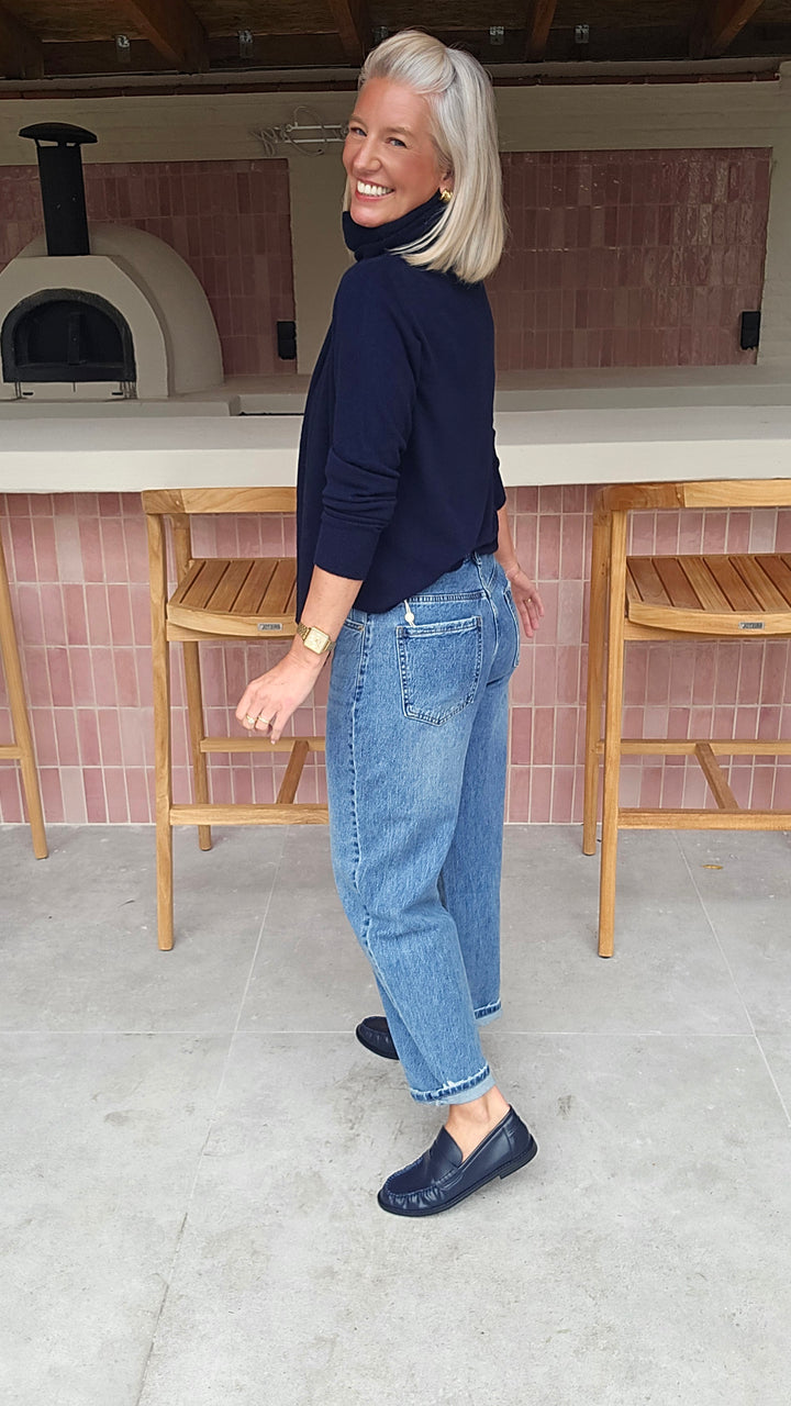 STEVIE mom jeans