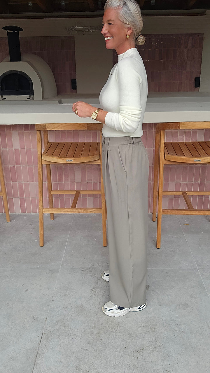 CELIA basic knit ecru