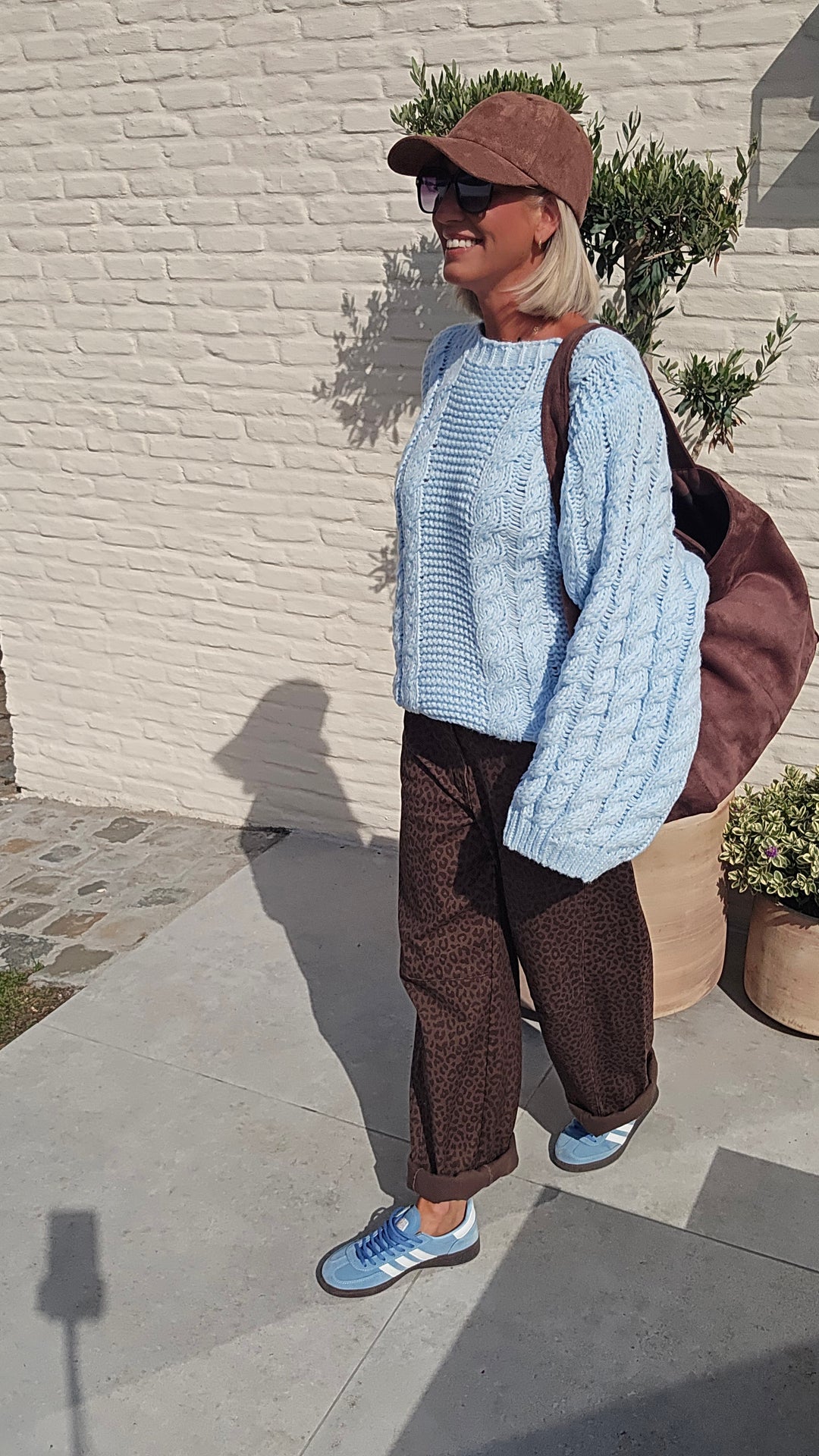 SAAR cable knit ice blue