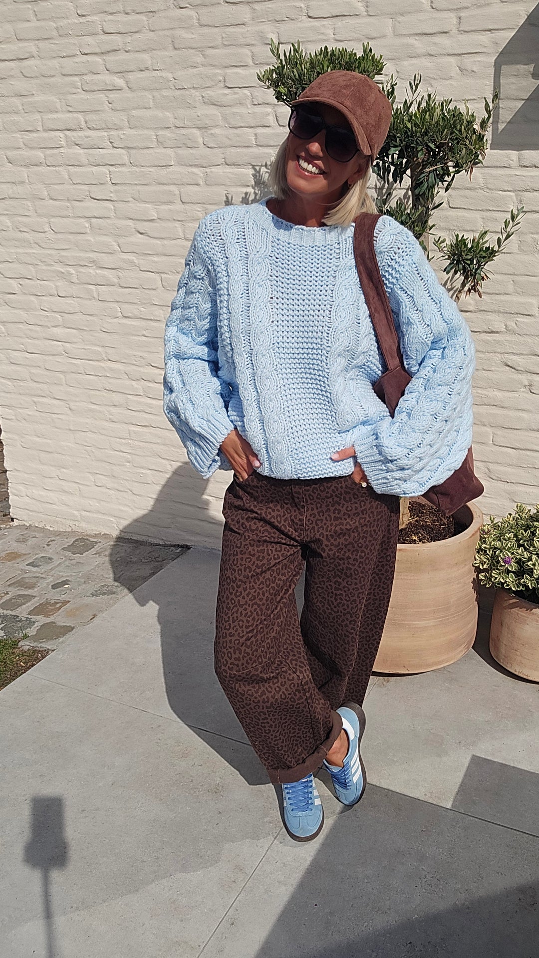 SAAR cable knit ice blue