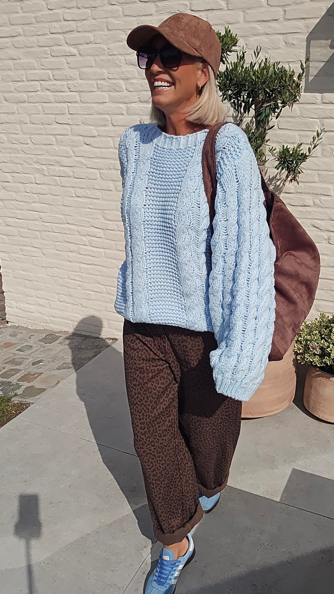 SAAR cable knit ice blue