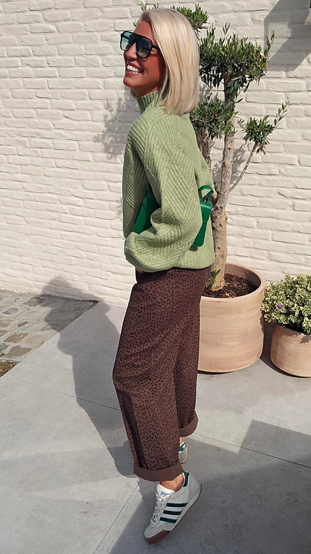 BO knit green