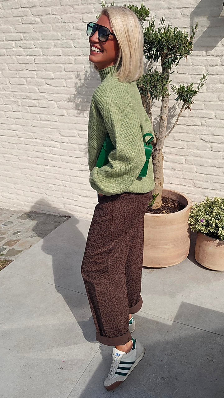 BO knit green