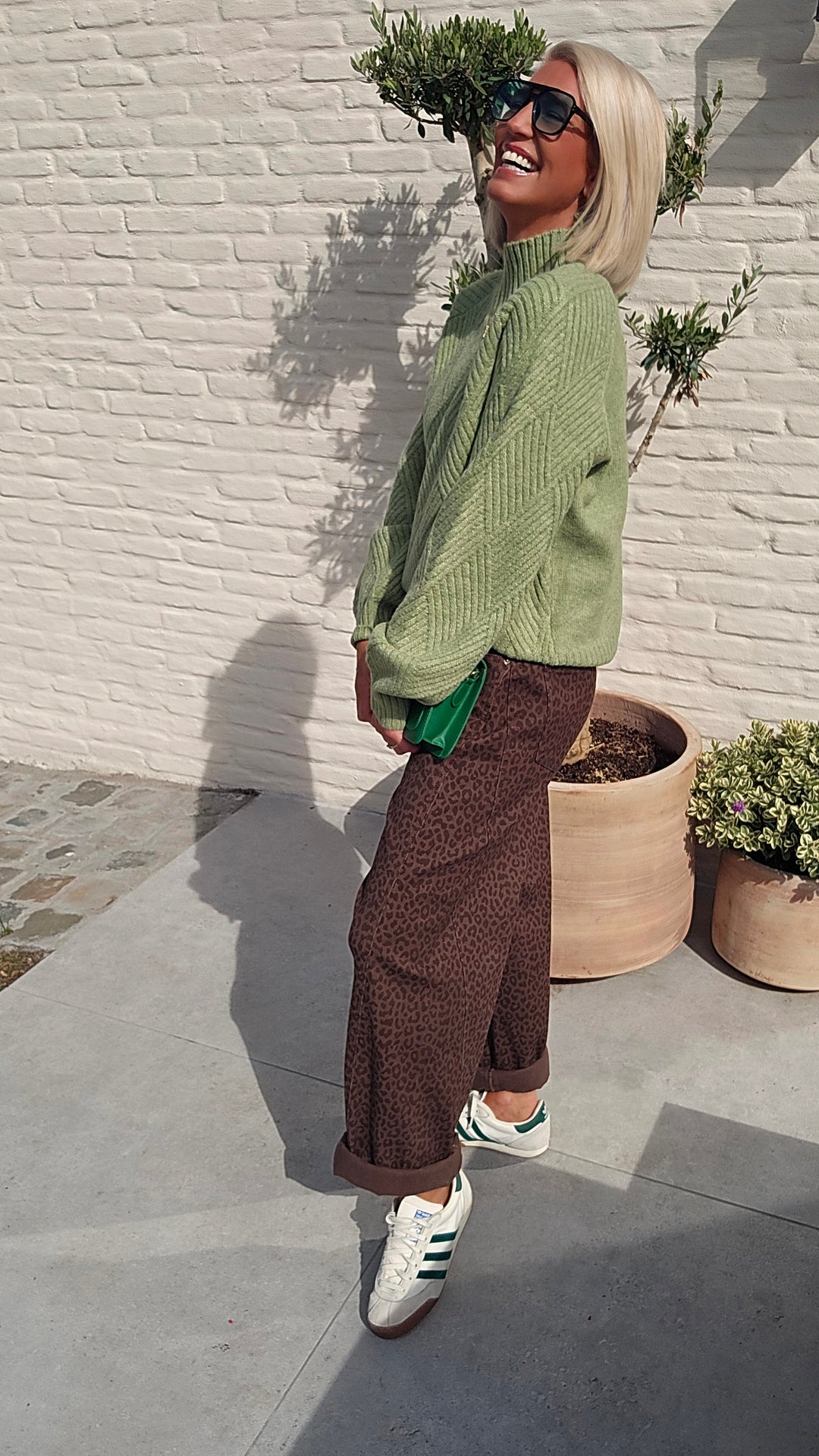 BO knit green