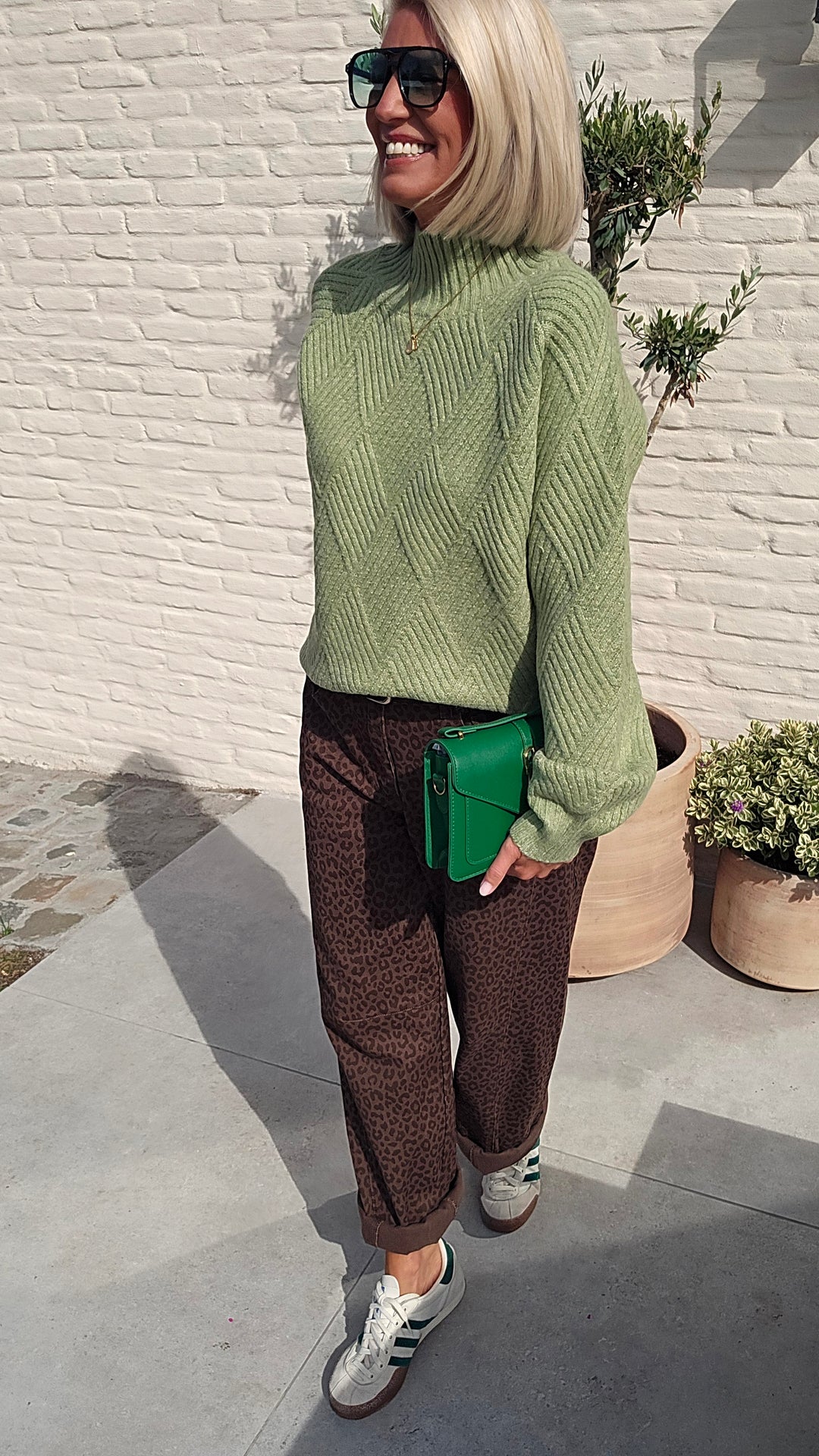 BO knit green