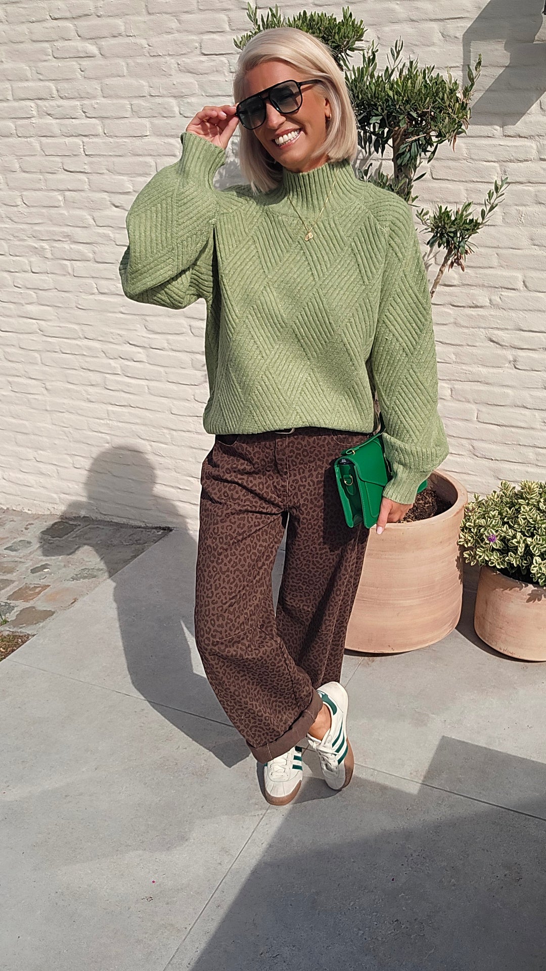 BO knit green
