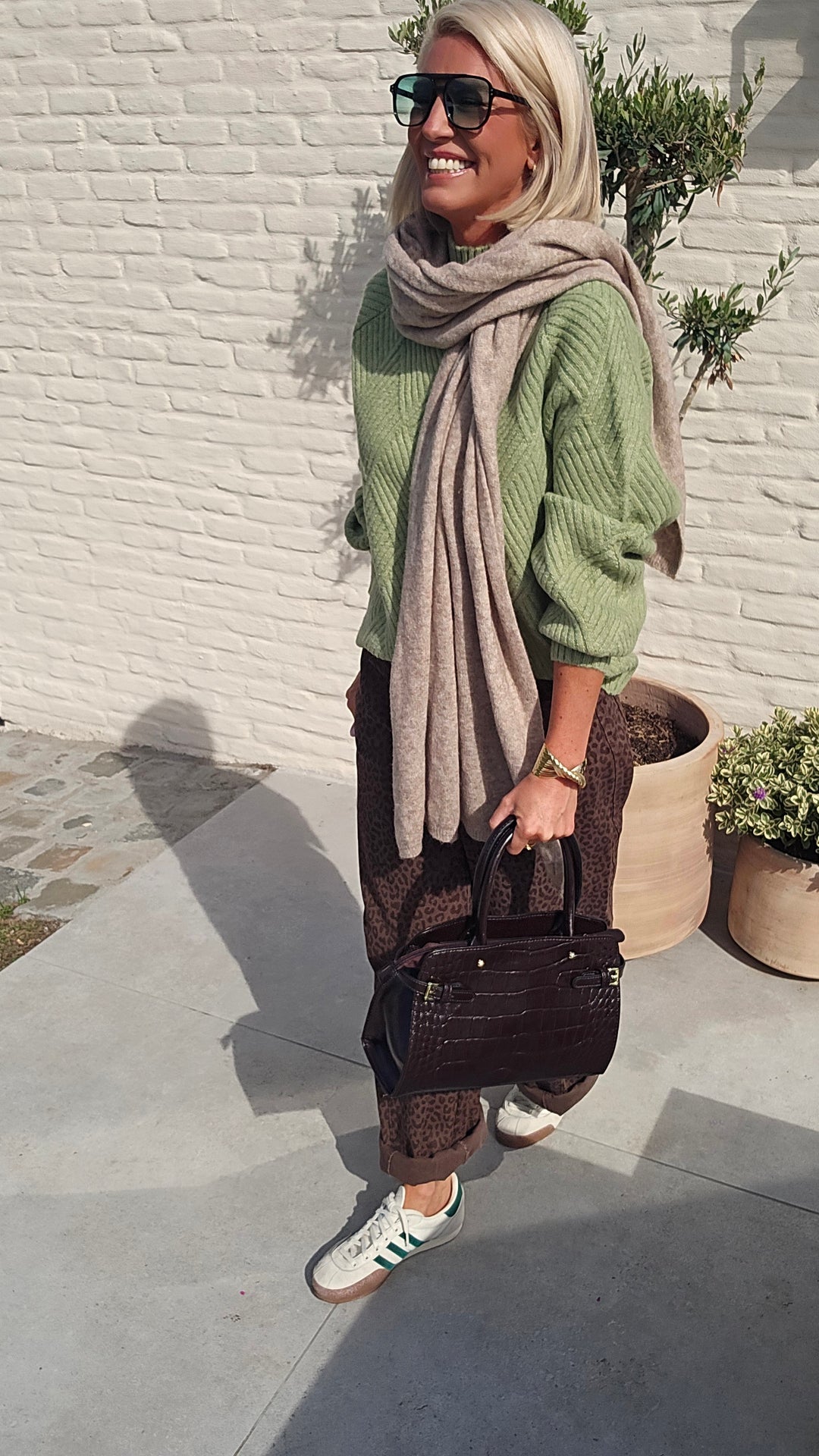 BO knit green