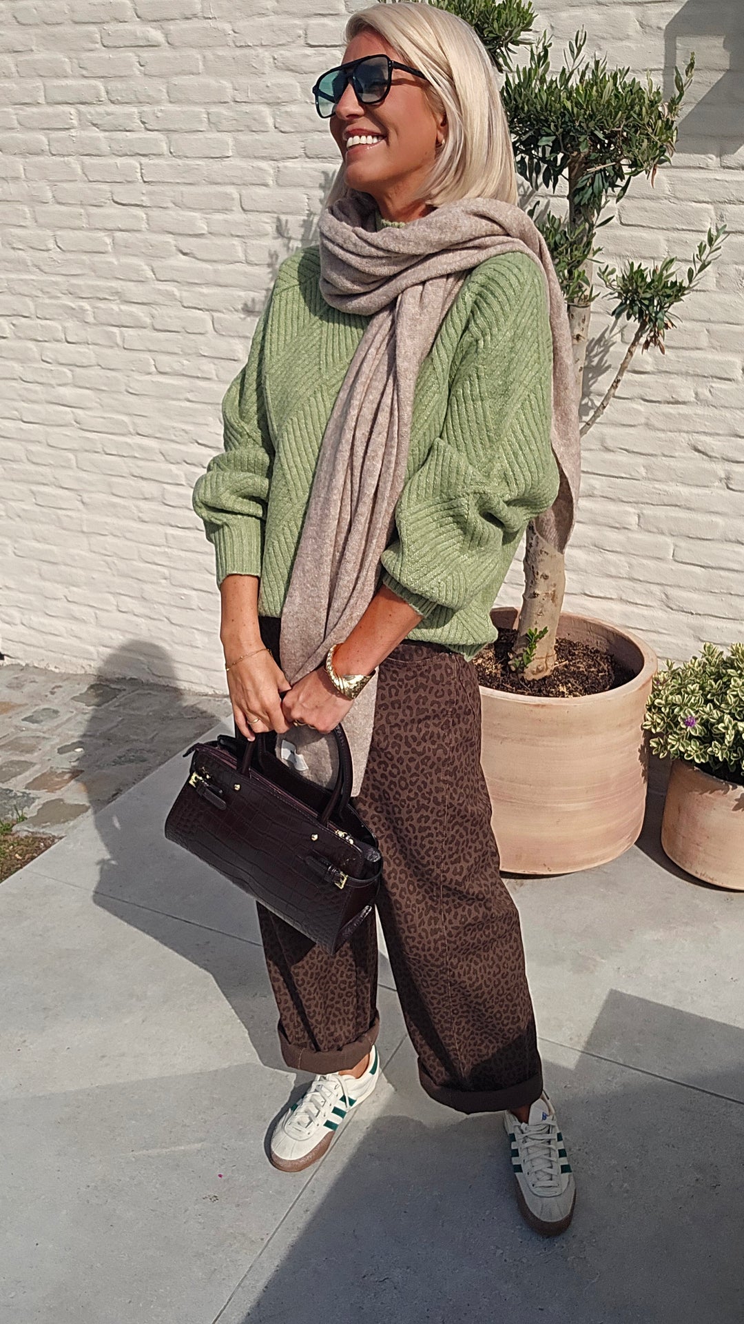 BO knit green