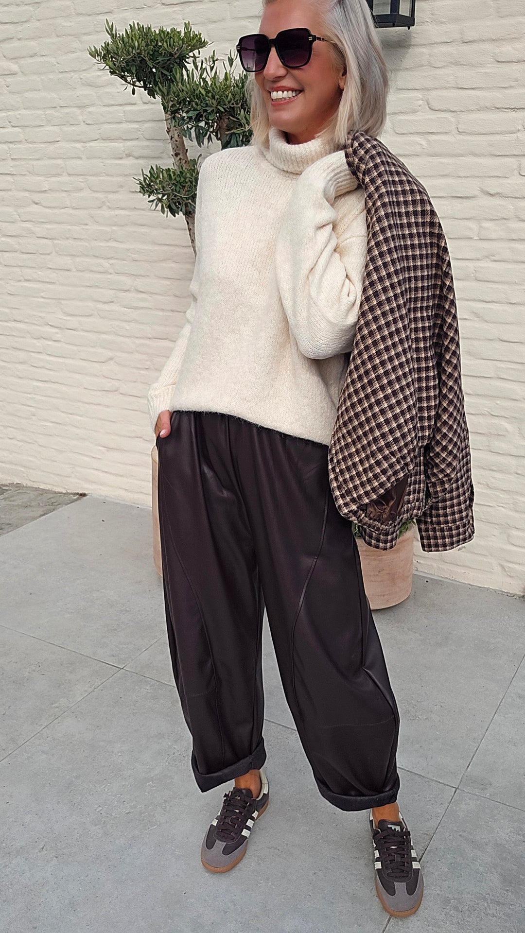 FENNE faux leather balloon pants chocolat