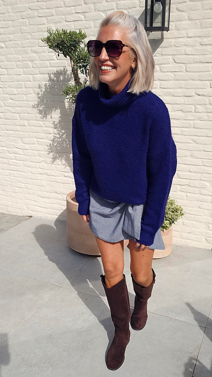 ESMA turtleneck knit electric blue