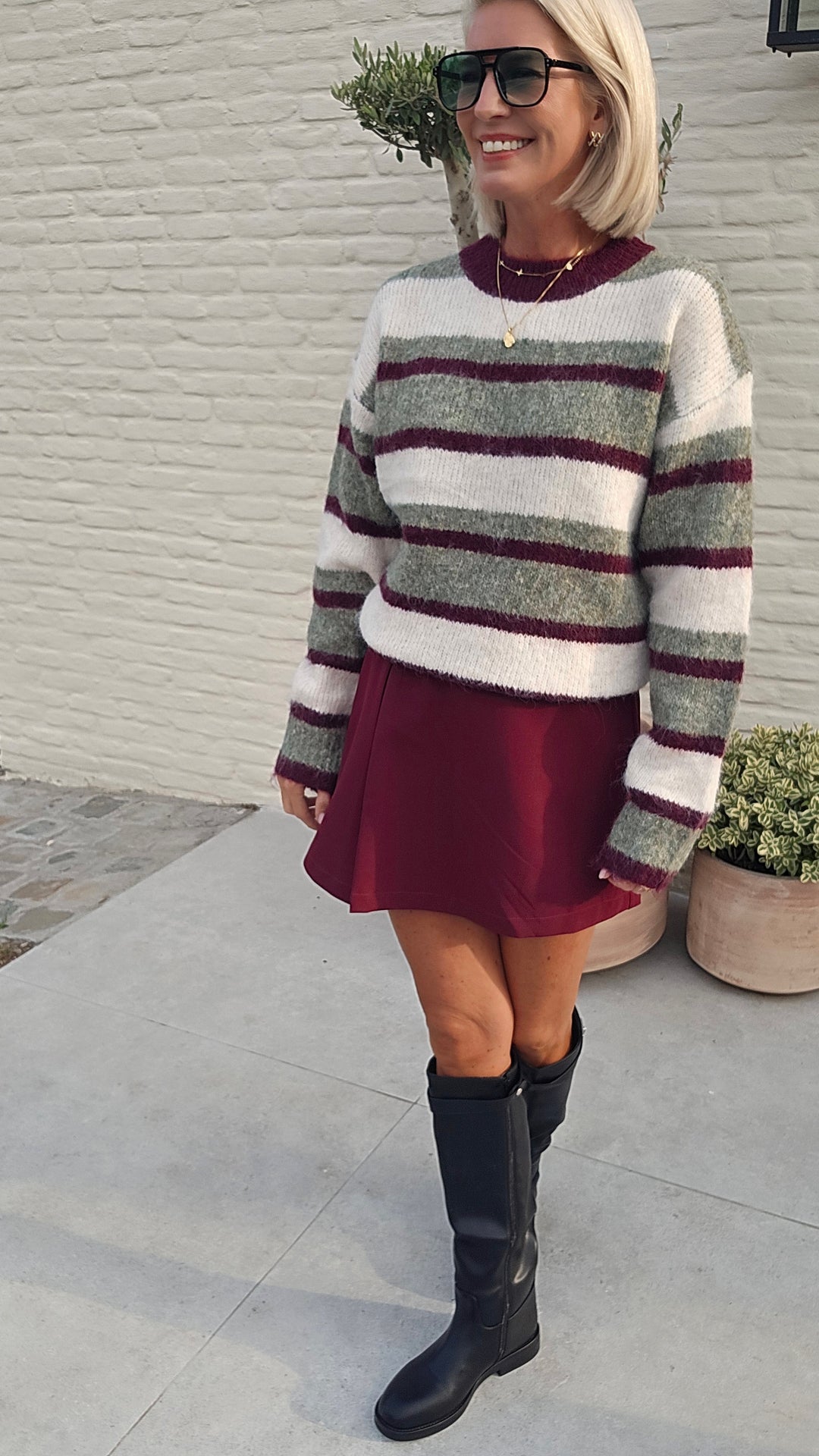 JARA skort burgundy