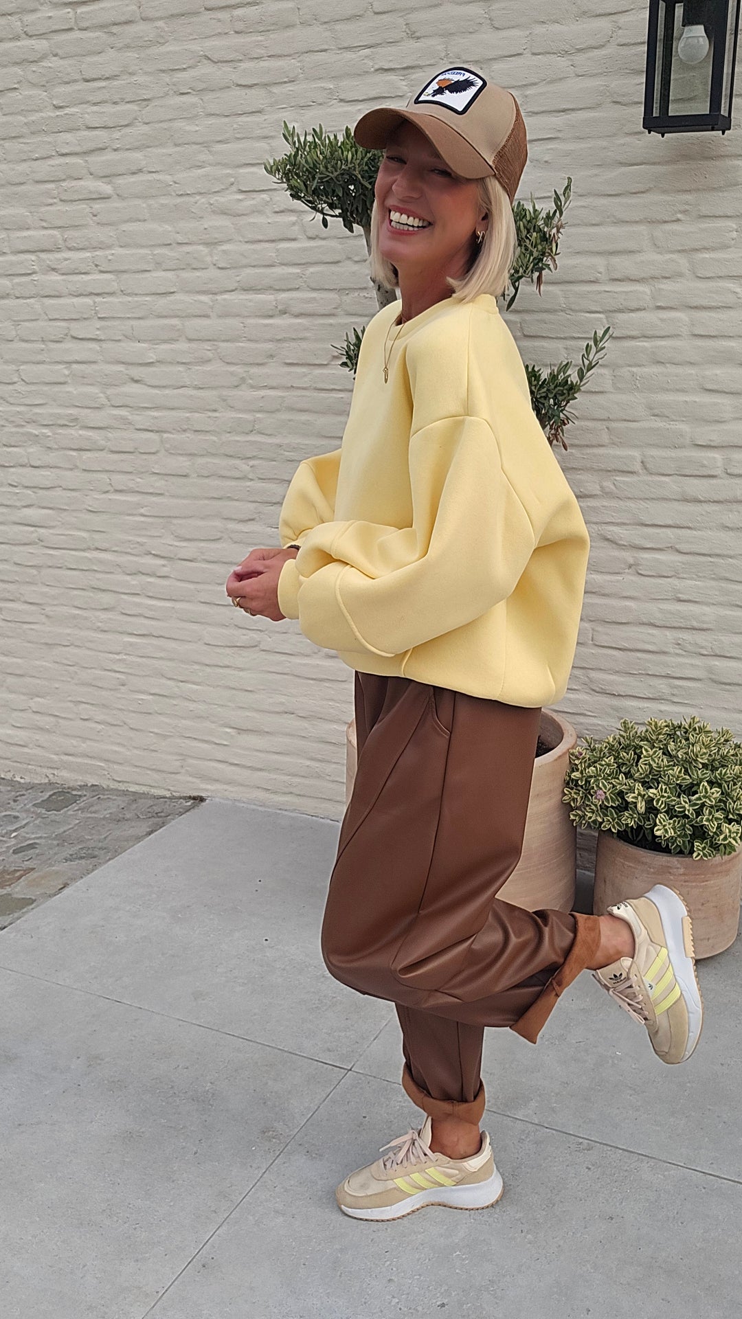 FENNE faux leather balloon pants camel