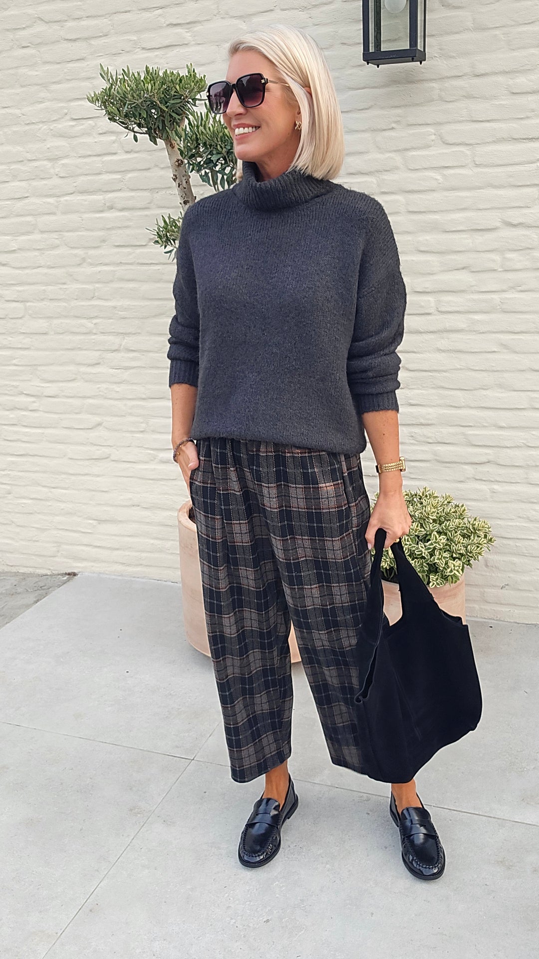 ESMA turtleneck knit anthracite