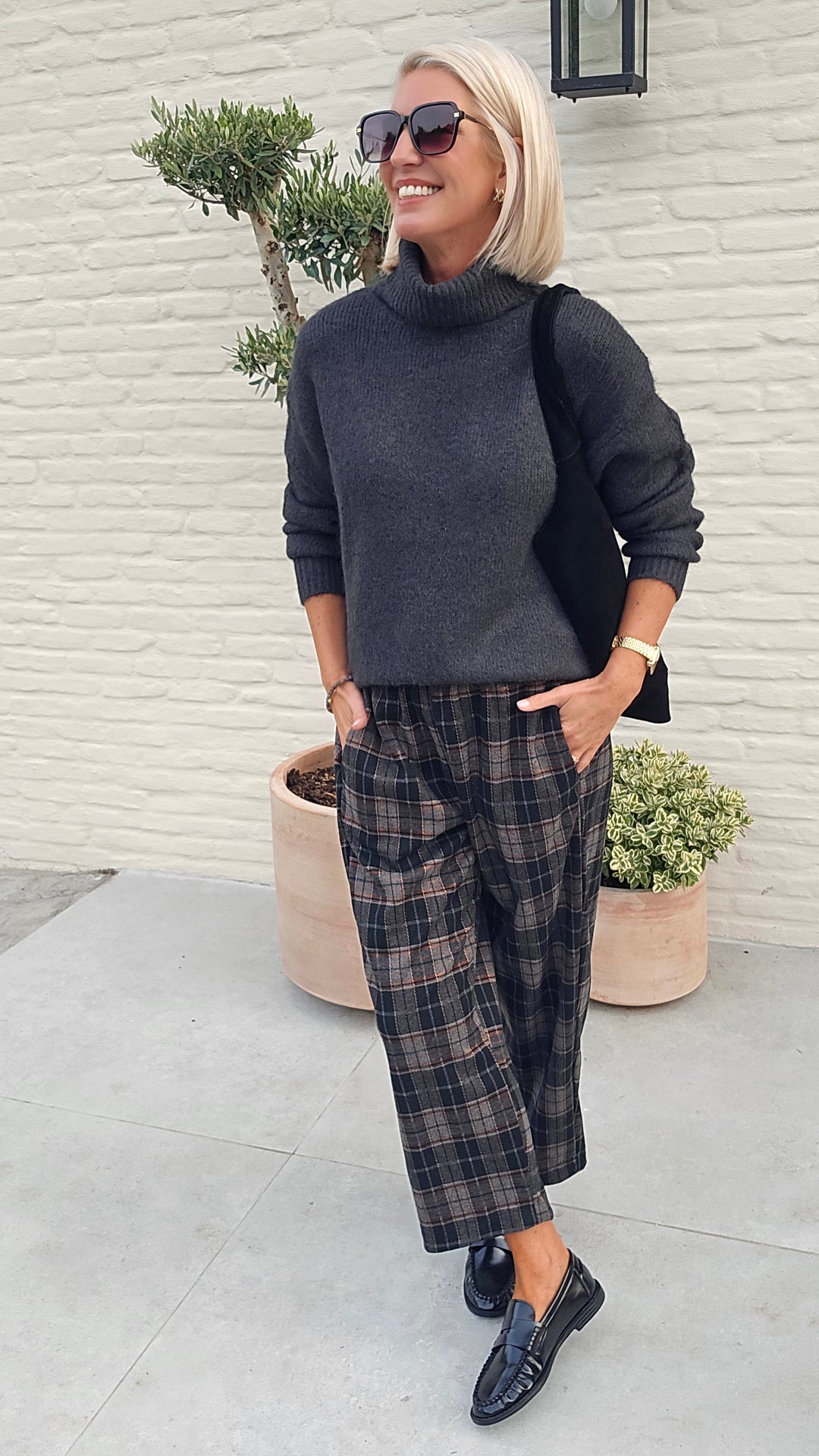 ESMA turtleneck knit anthracite