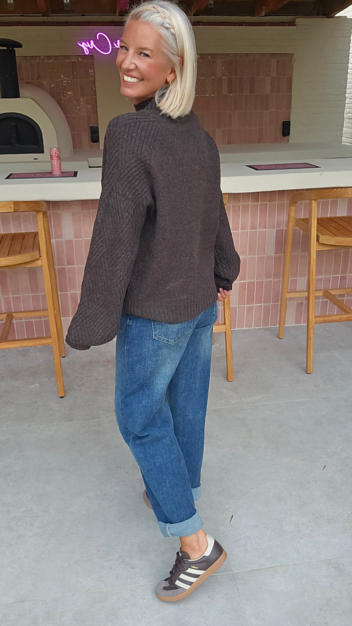 BO knit chocolat