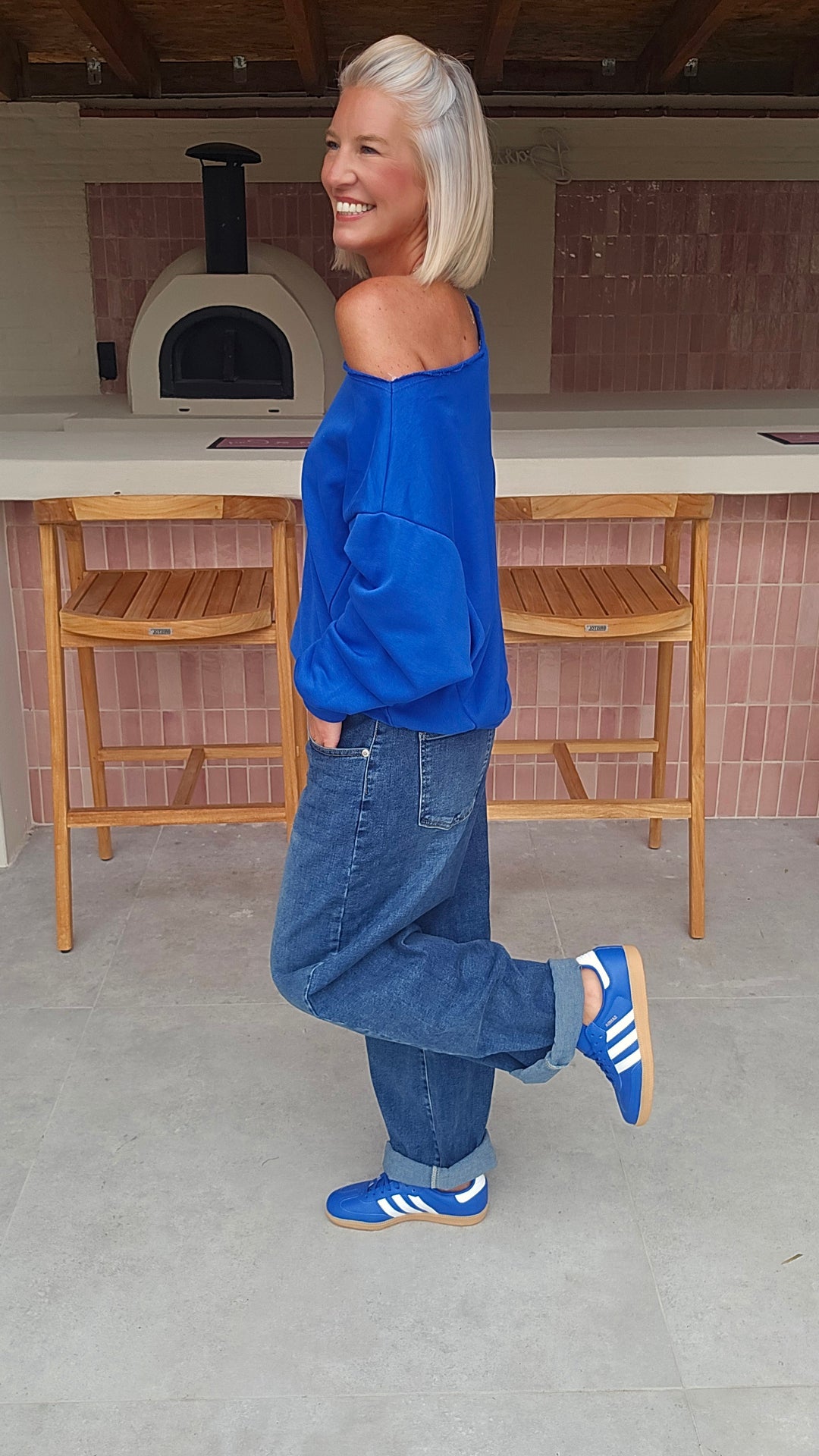 DONNA off-shoulder sweatshirts royal blue