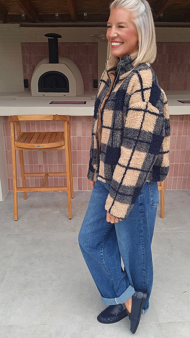 AMBER teddy jacket navy
