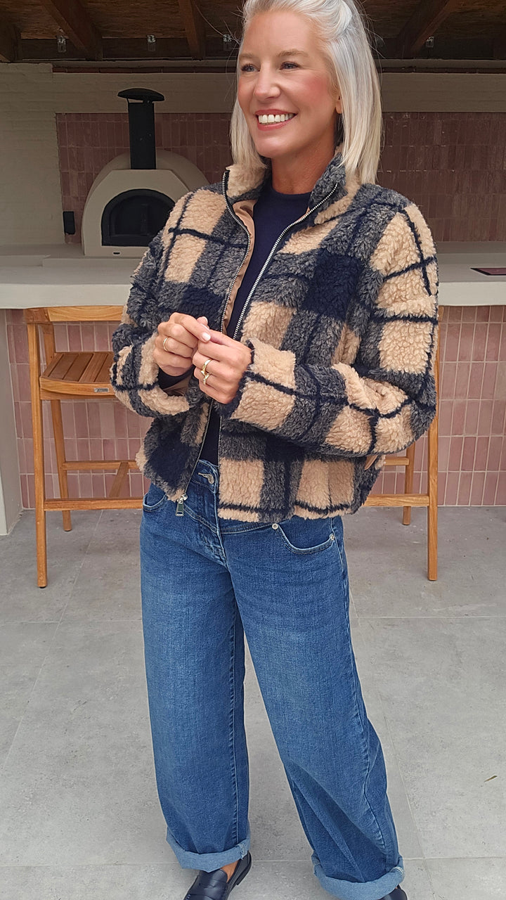 AMBER teddy jacket navy