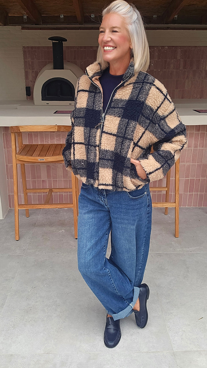 AMBER teddy jacket navy