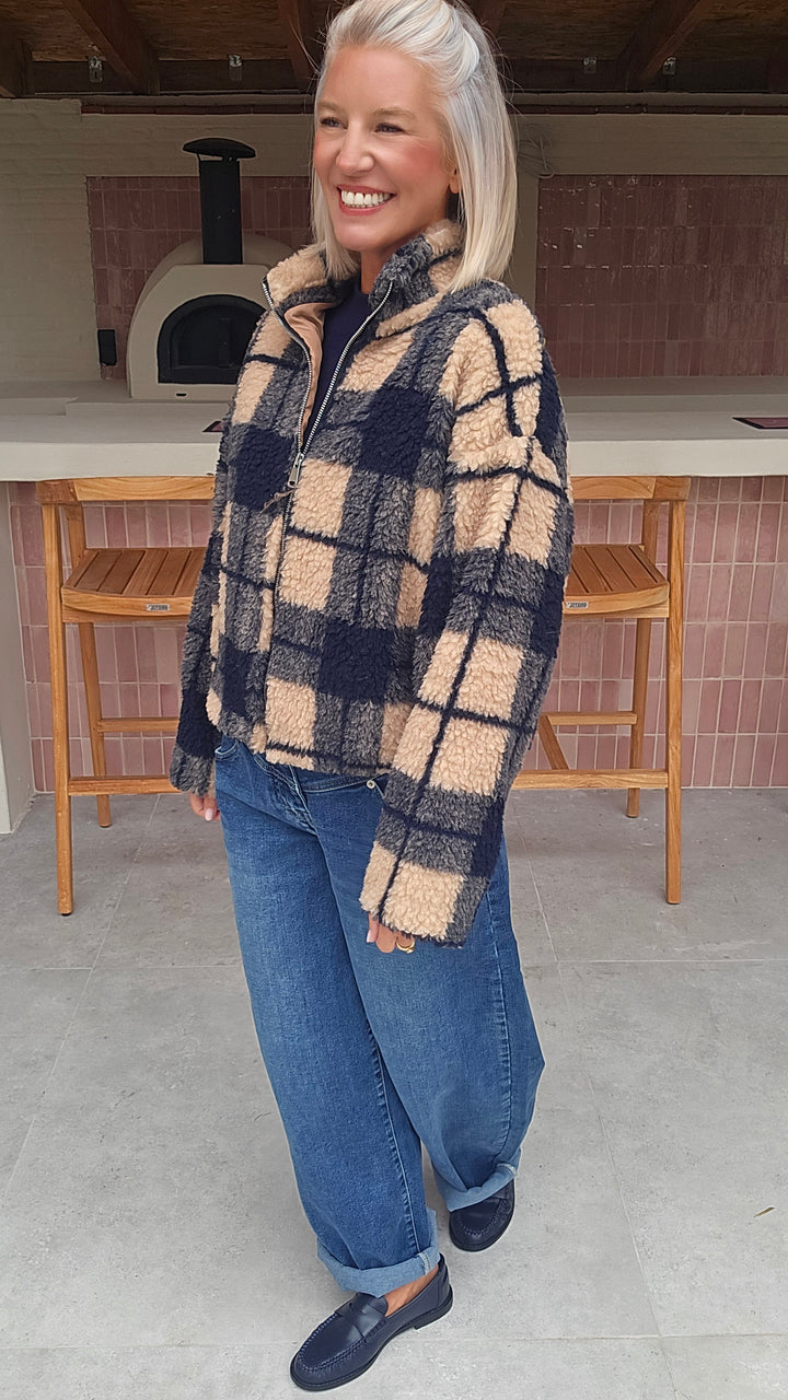 AMBER teddy jacket navy