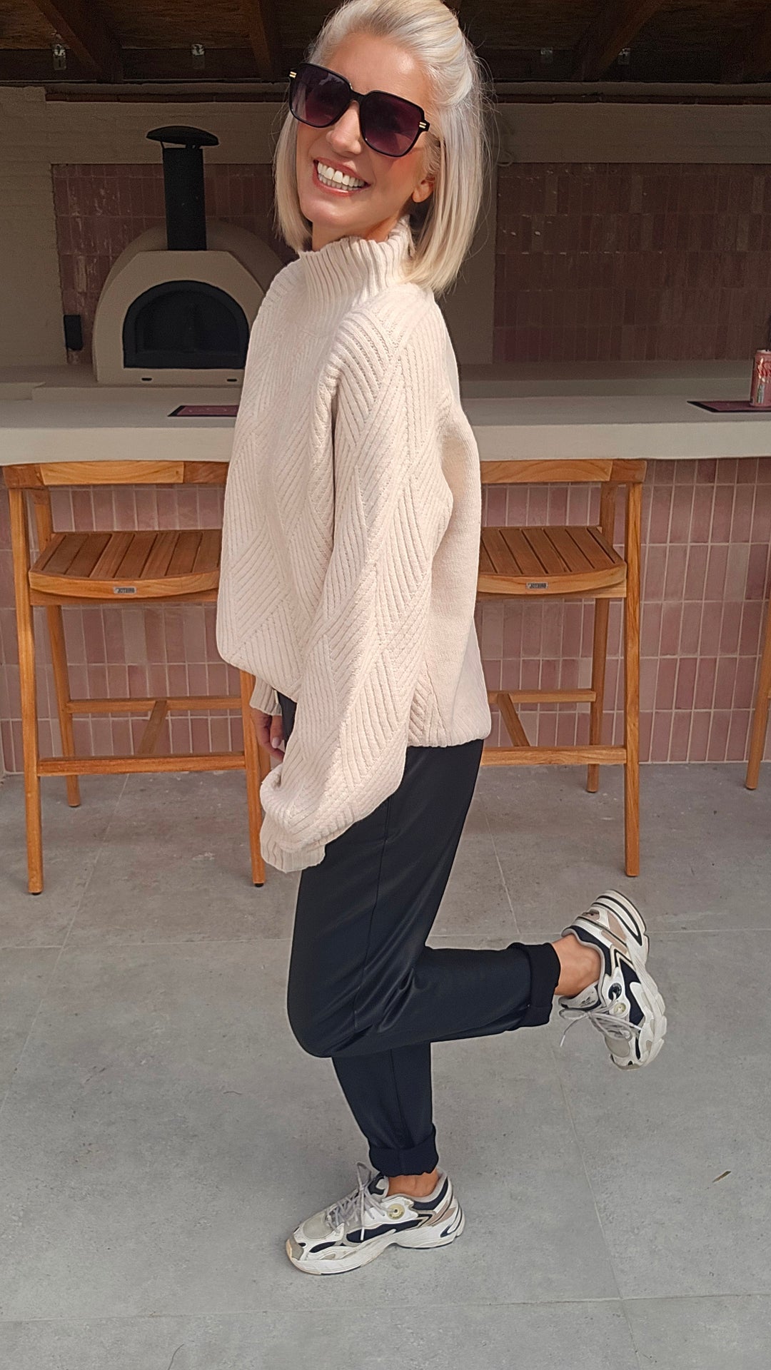 BO knit beige