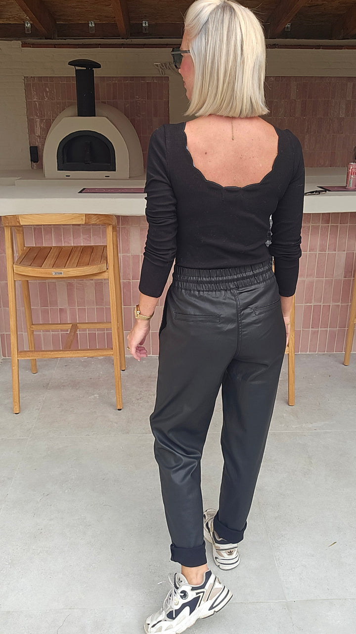 ROX loose pants black