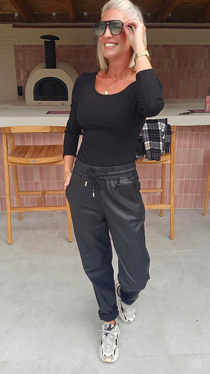ROX loose pants black