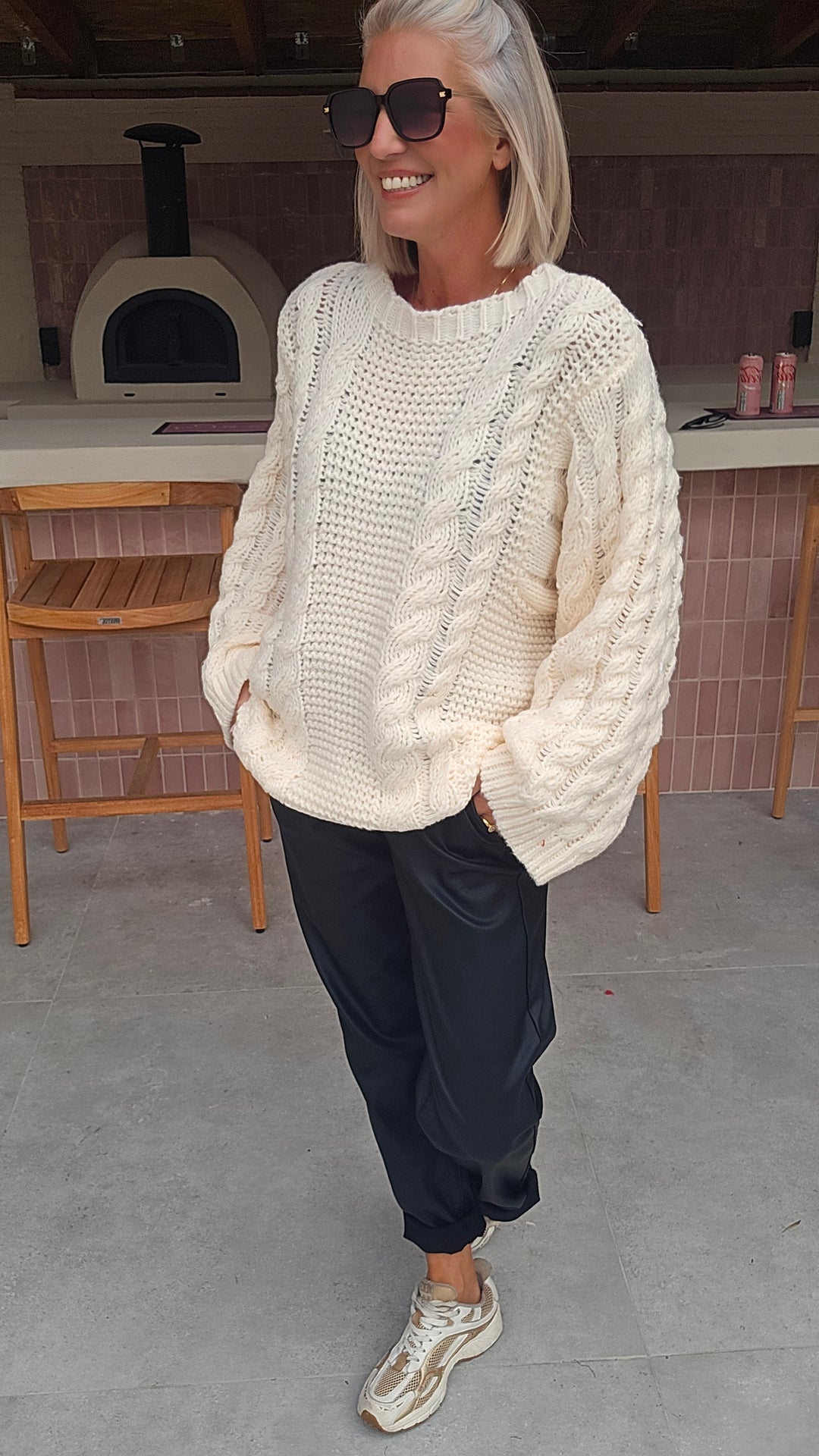 SAAR cable knit ecru